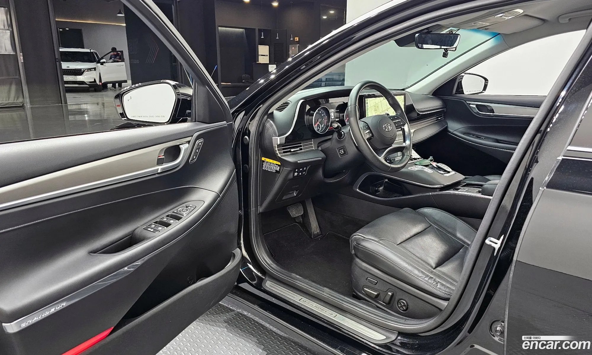 Hyundai Grandeur IG 2020 — 21
