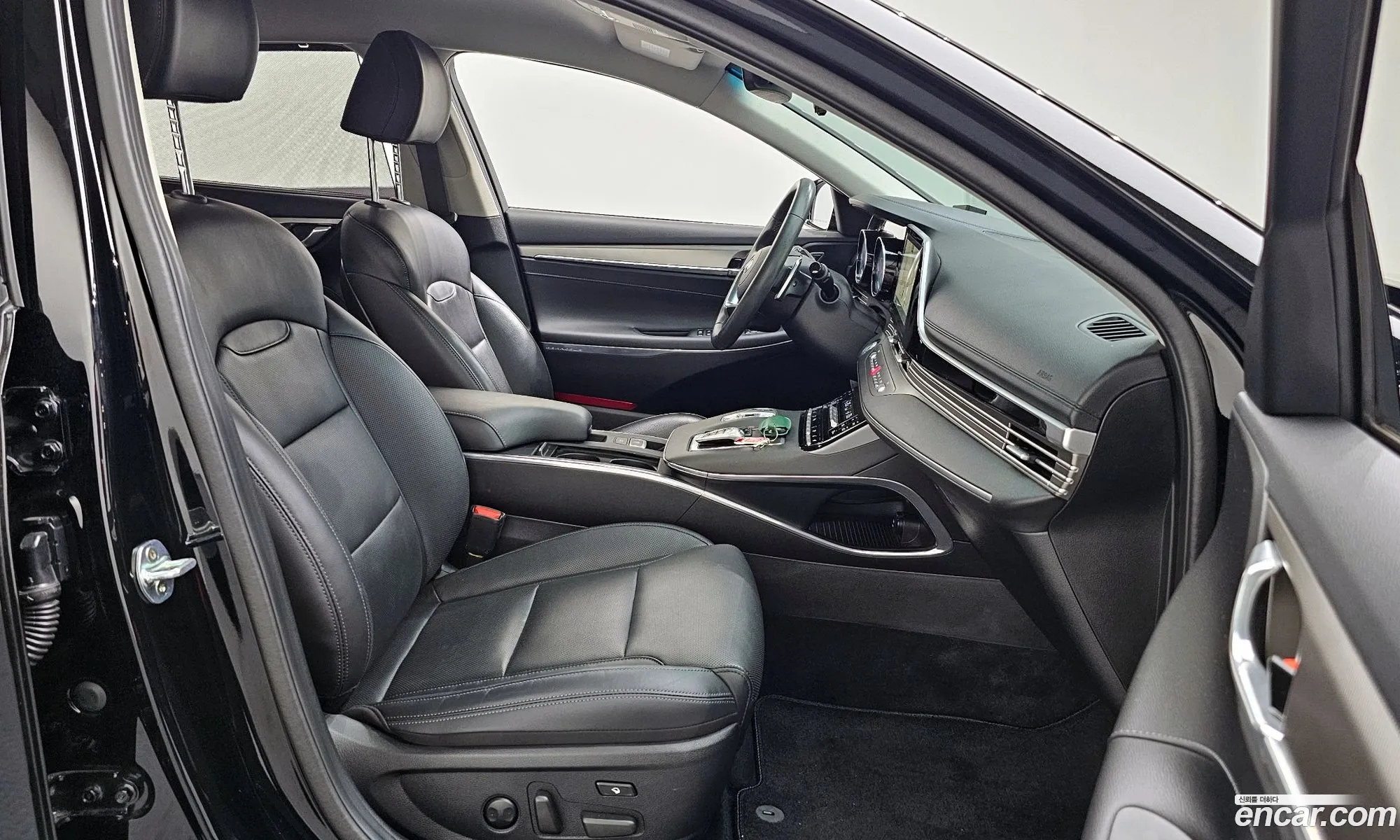 Hyundai Grandeur IG 2020 — 25