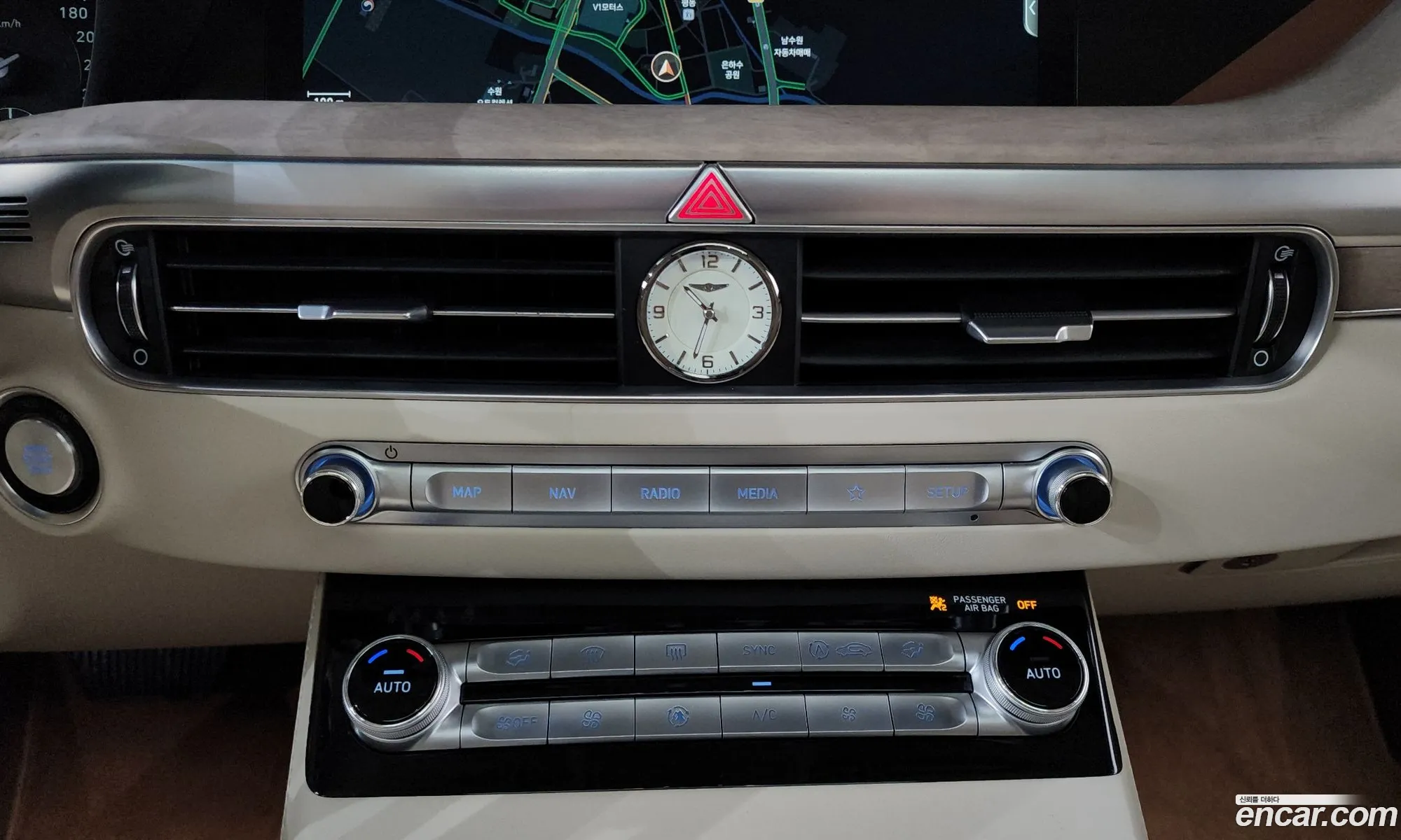 Genesis G90 2020 — 15