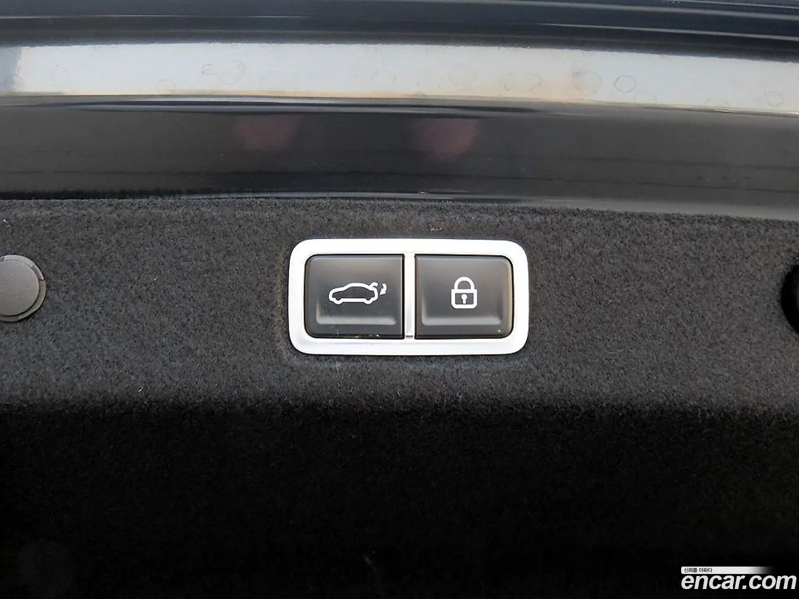 Hyundai Grandeur Hybrid 2025 — 4