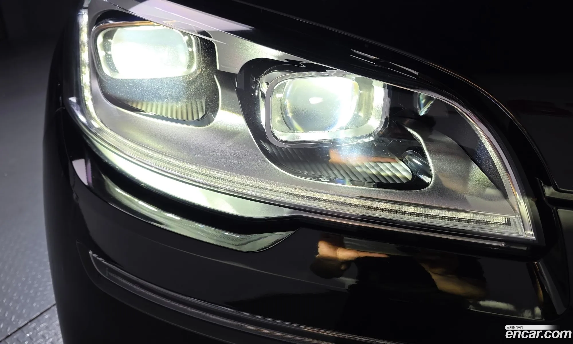 Lincoln Aviator 2021 5LM5J9XC2MGL10633 — 8