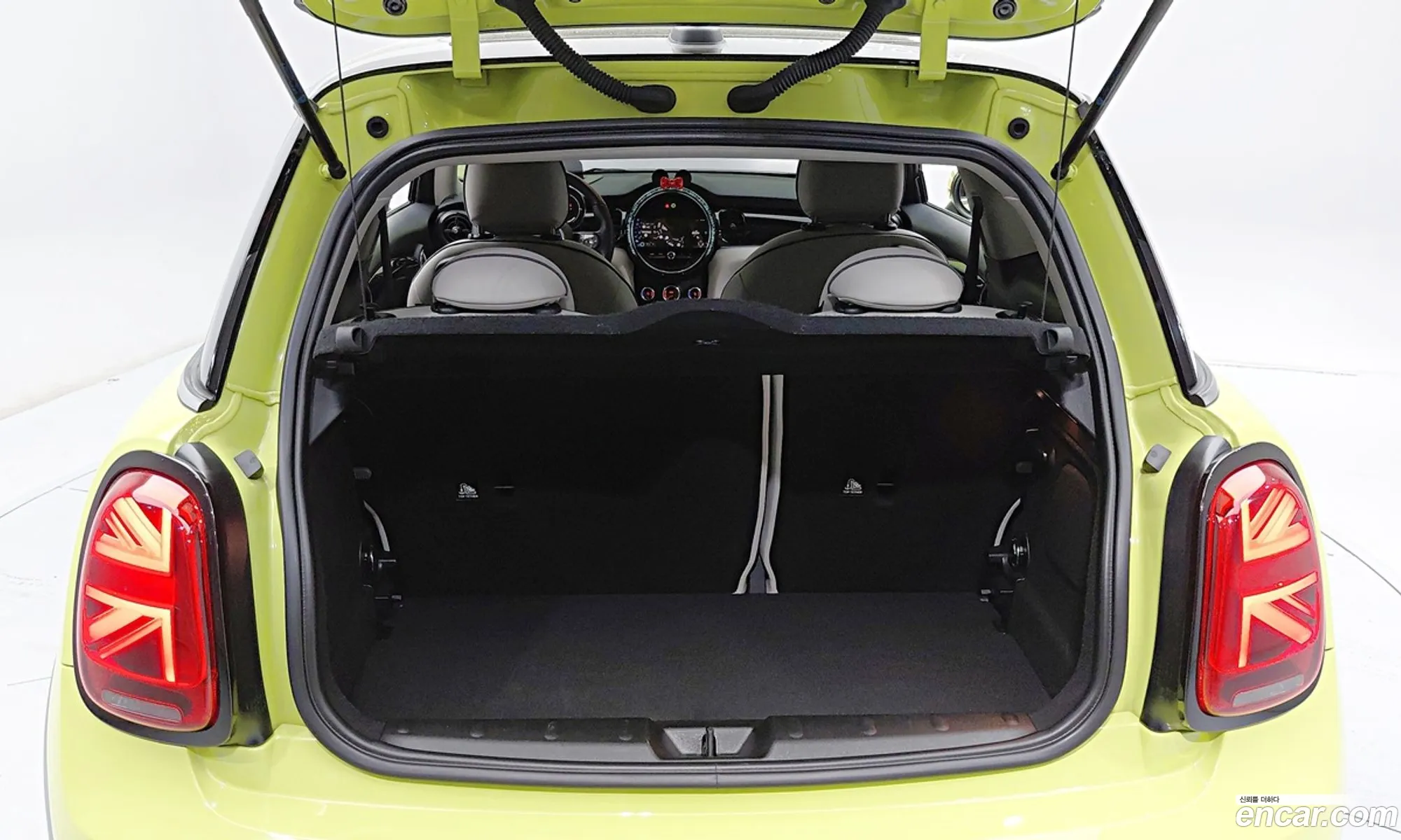 Mini Cooper S 2023 — 15