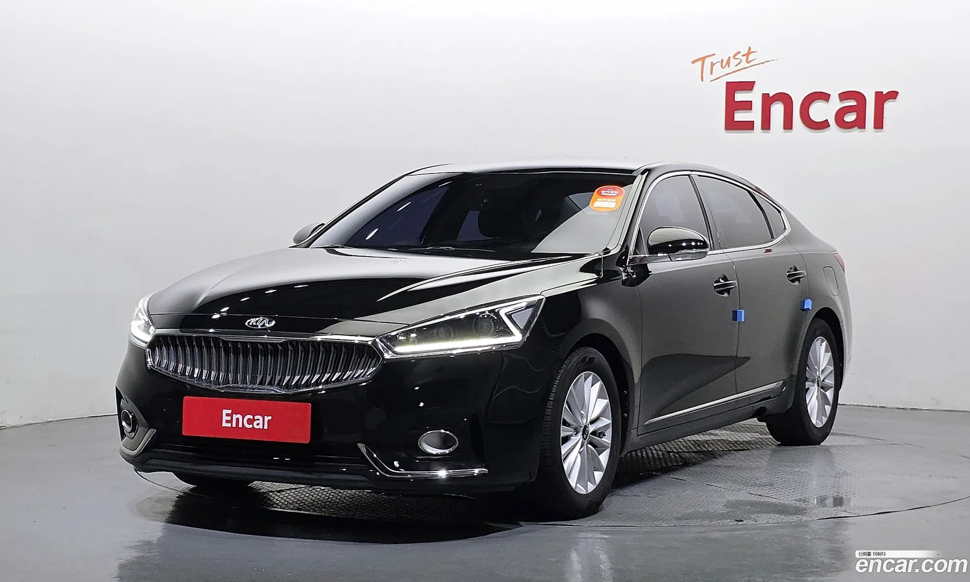 Kia K7 2017 — 2