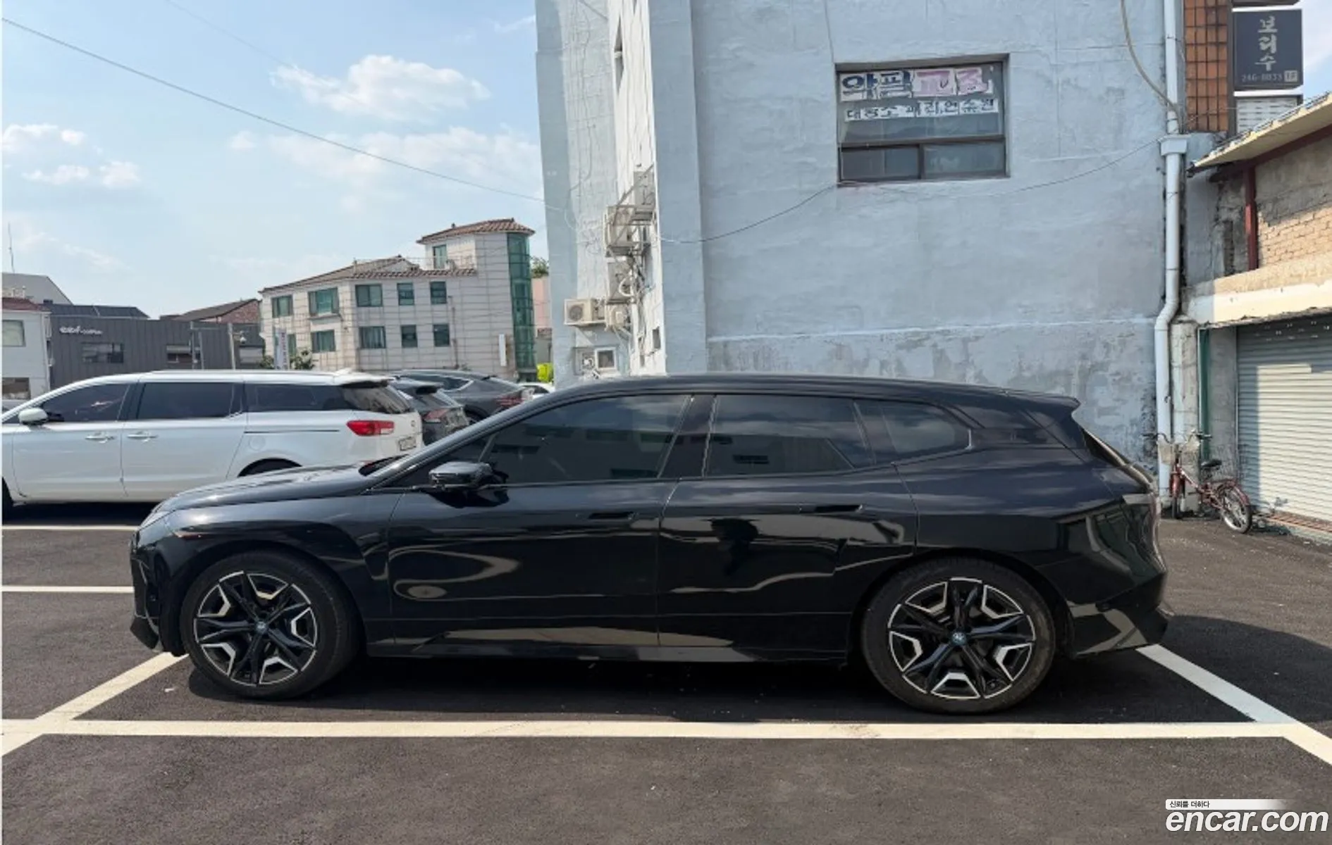 BMW iX 2024 — 6