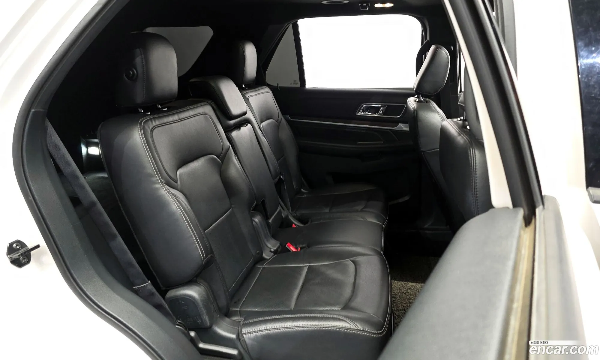 Ford Explorer 2019 1FM5K8FH3KGA80413 — 6