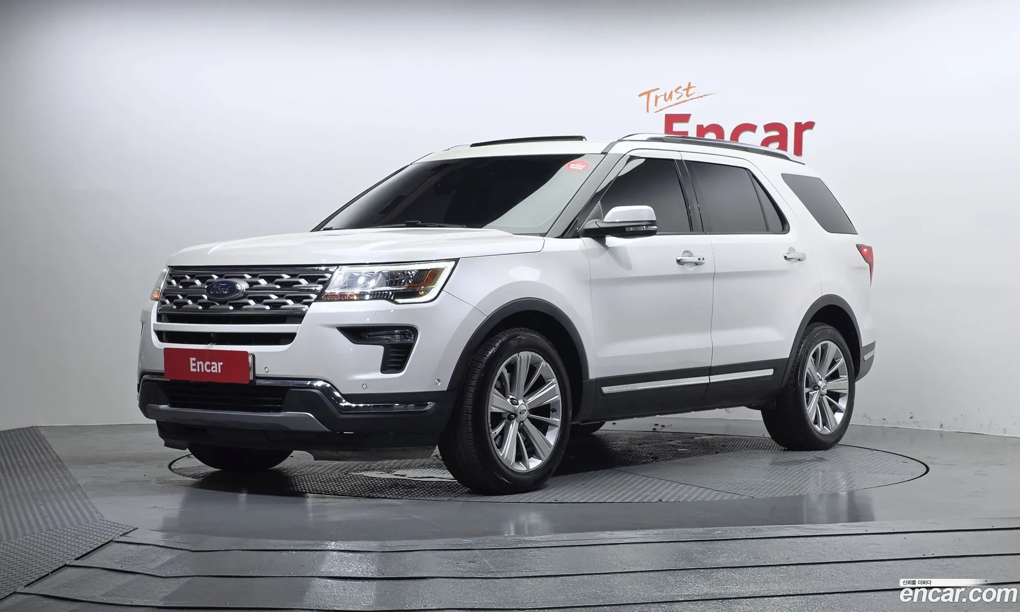 Ford Explorer 2019 1FM5K8FH3KGA80413 — 8