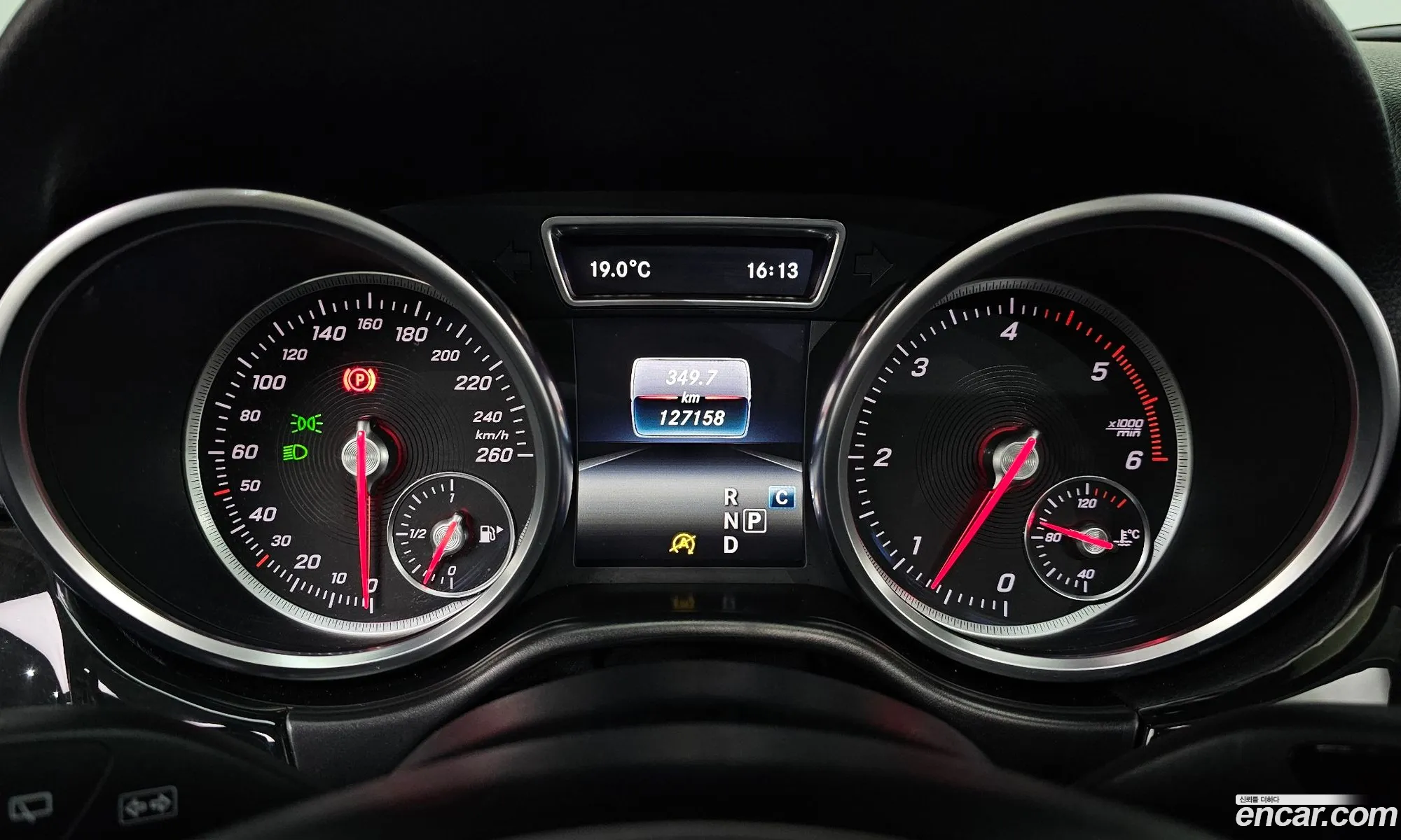 Mercedes-Benz GLE-Class W166 2017 — 31