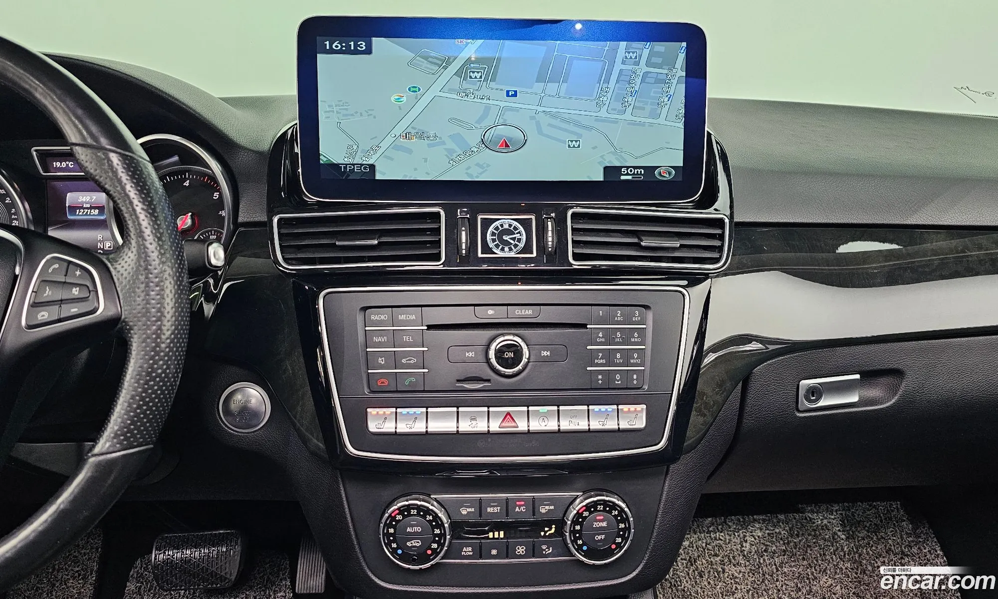 Mercedes-Benz GLE-Class W166 2017 — 16