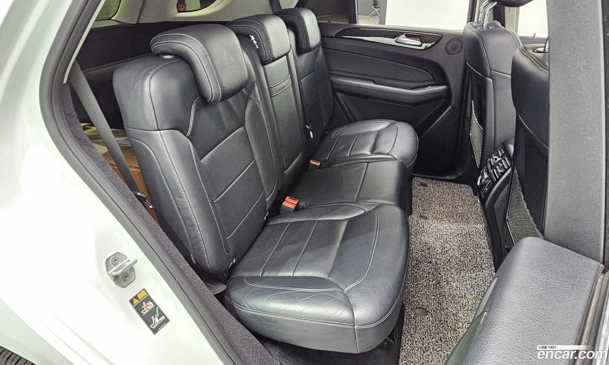 Mercedes-Benz GLE-Class W166 2017 — 12