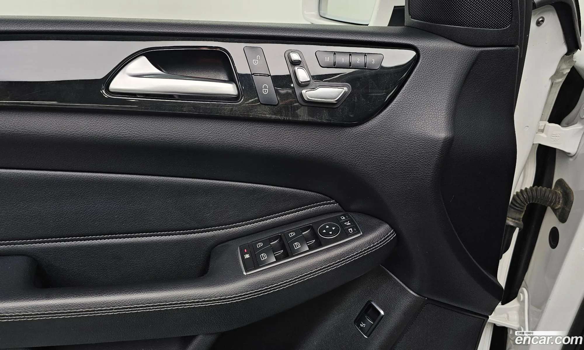 Mercedes-Benz GLE-Class W166 2017 — 7