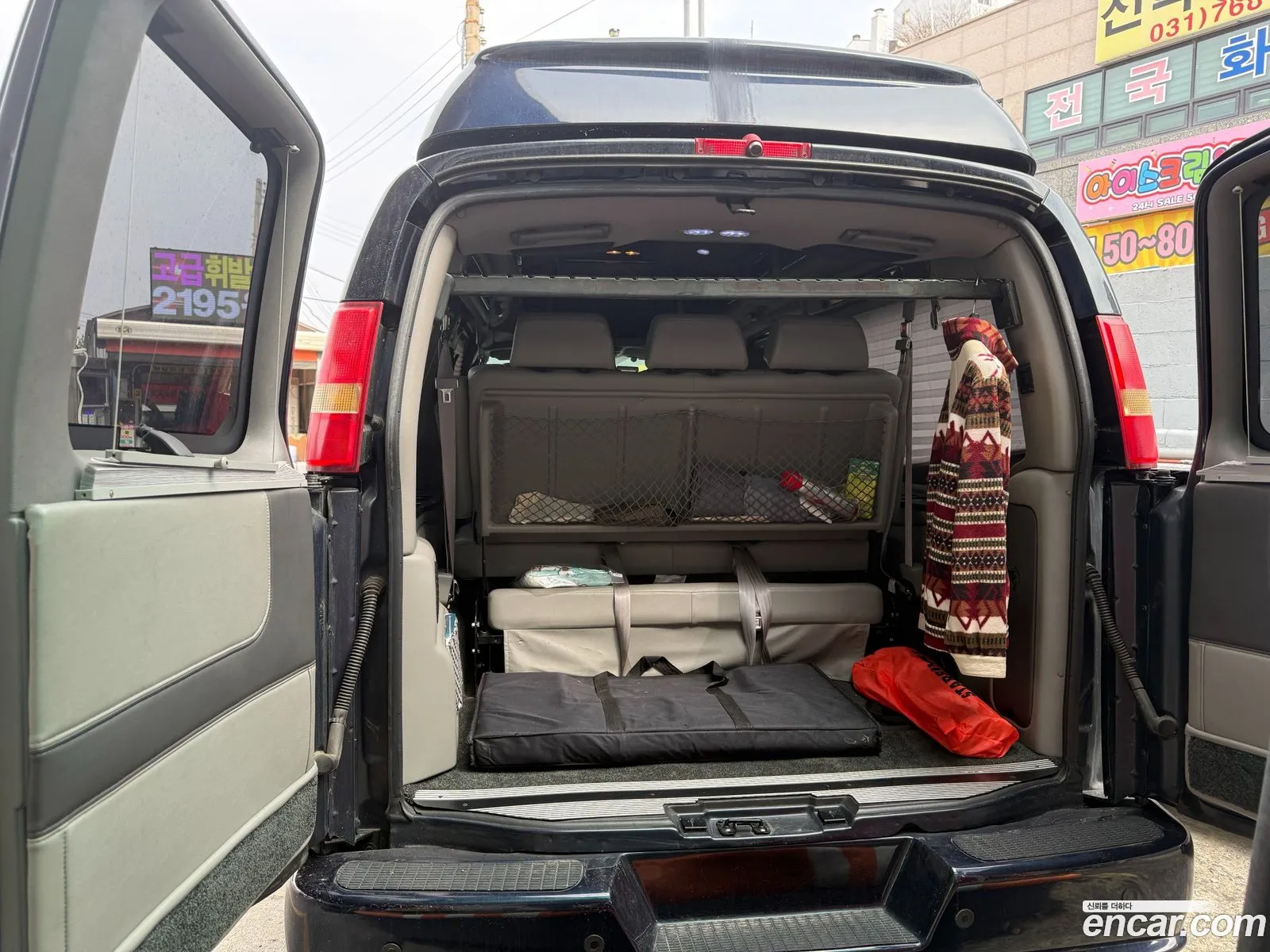 Chevrolet Express Van 2014 — 17