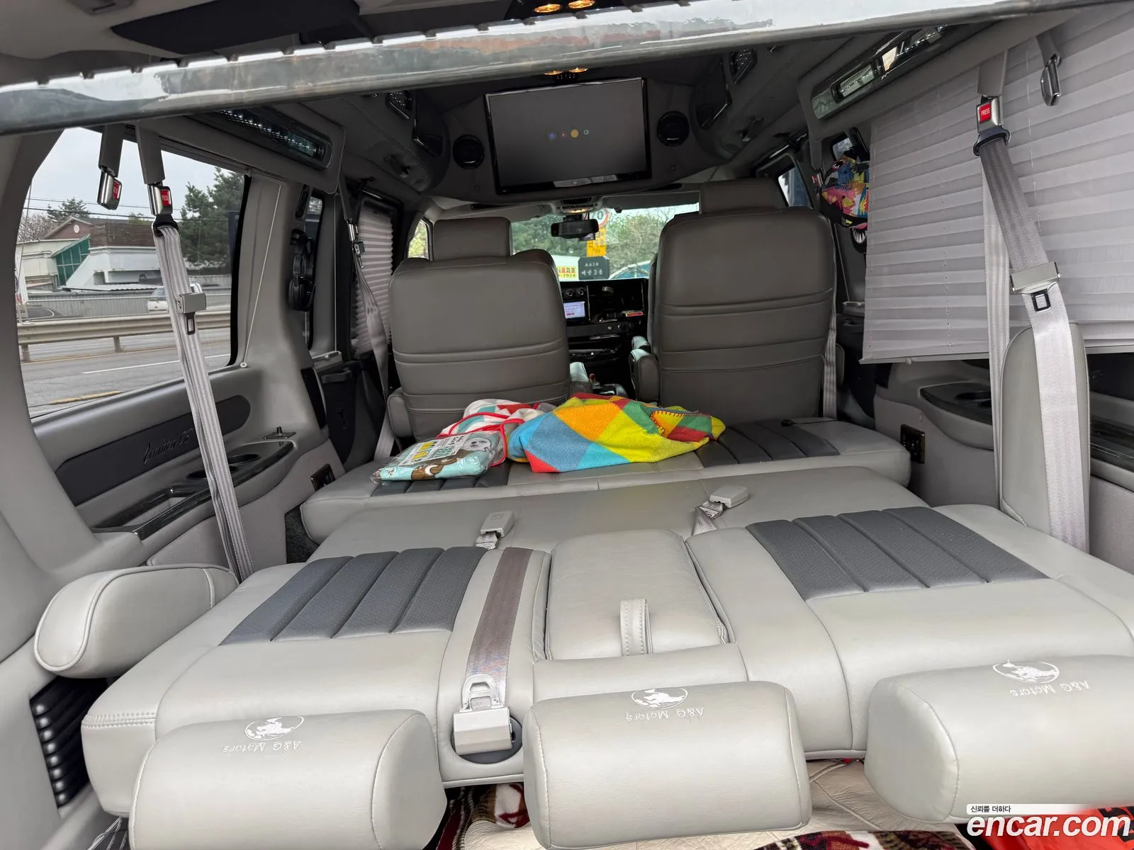 Chevrolet Express Van 2014 — 19