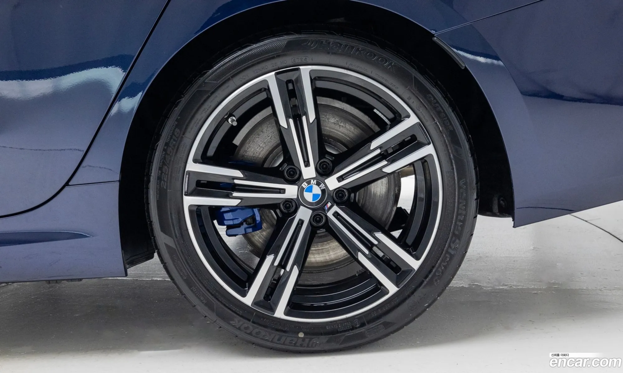 BMW 3 Series 2025 — 14