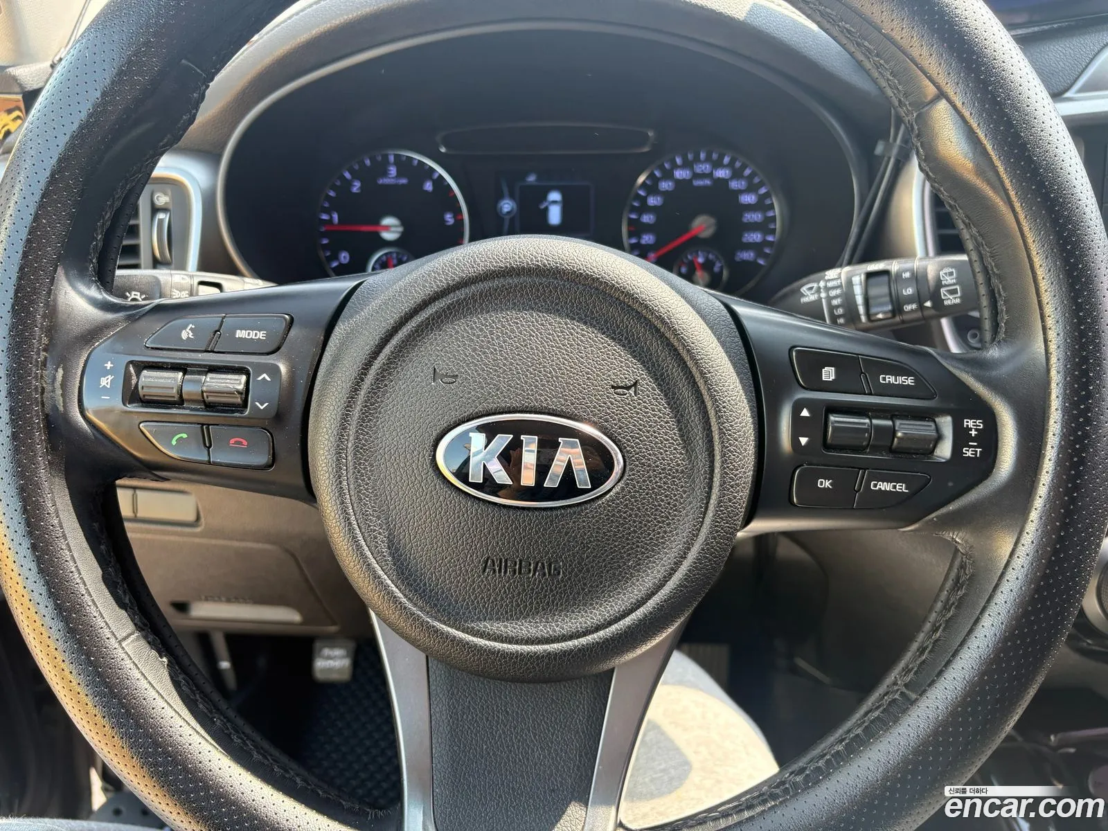 Kia Sorento 2015 — 9
