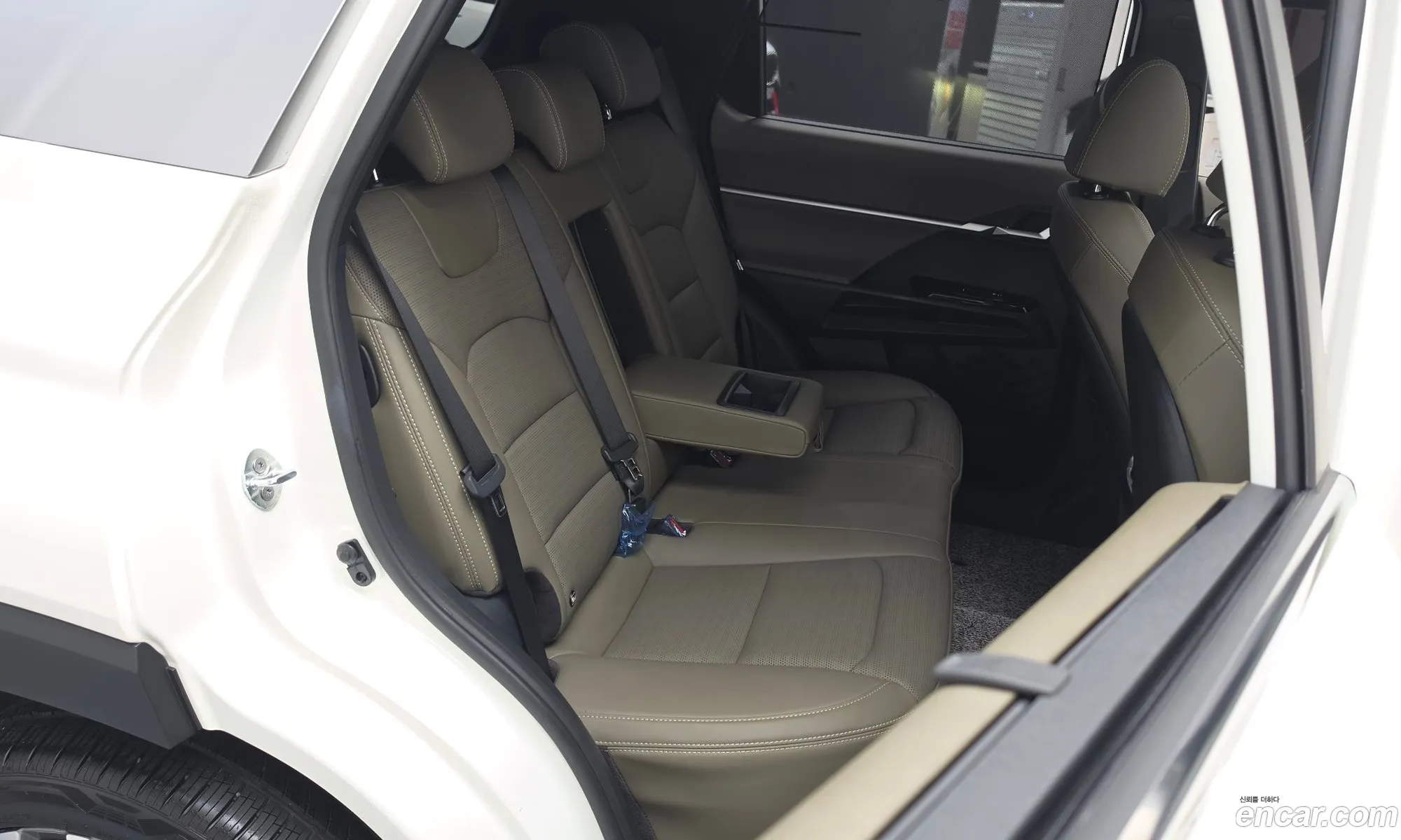 KG Mobility (SsangYong) Torres 2023 — 13