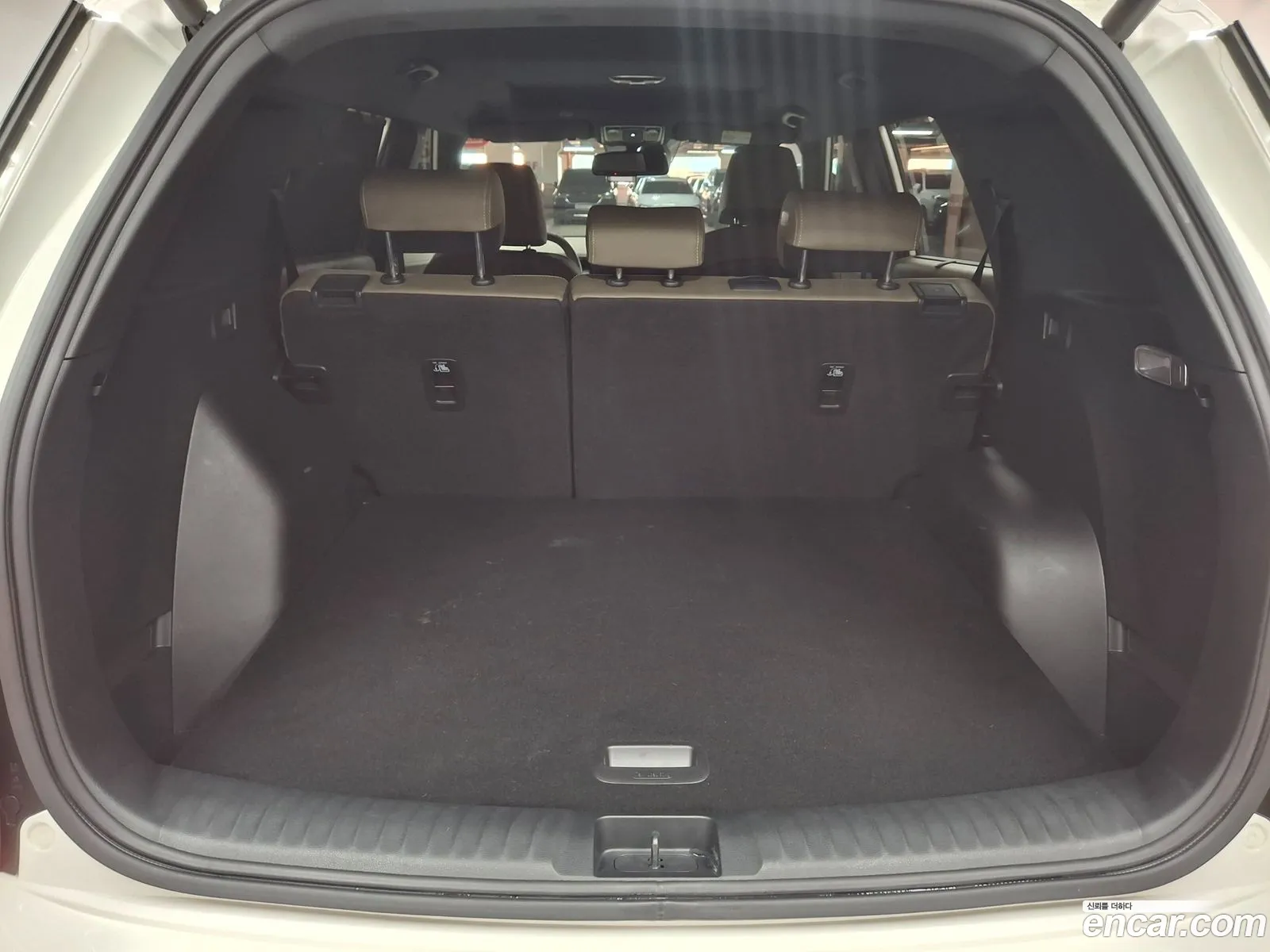 KG Mobility (SsangYong) Torres 2023 — 30