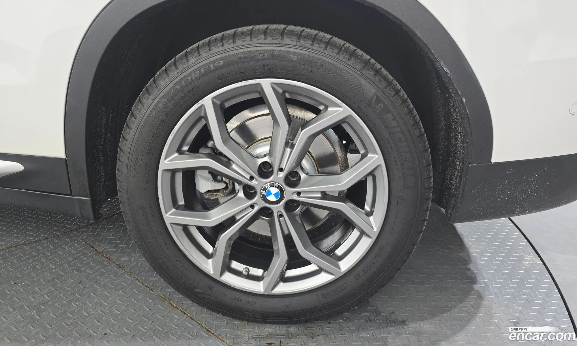 BMW X3 2018 WBATX3100JLB95915 — 17