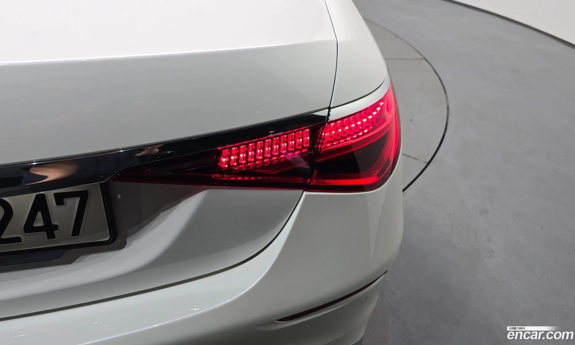 Mercedes-Benz S-Class W223 2021 — 28