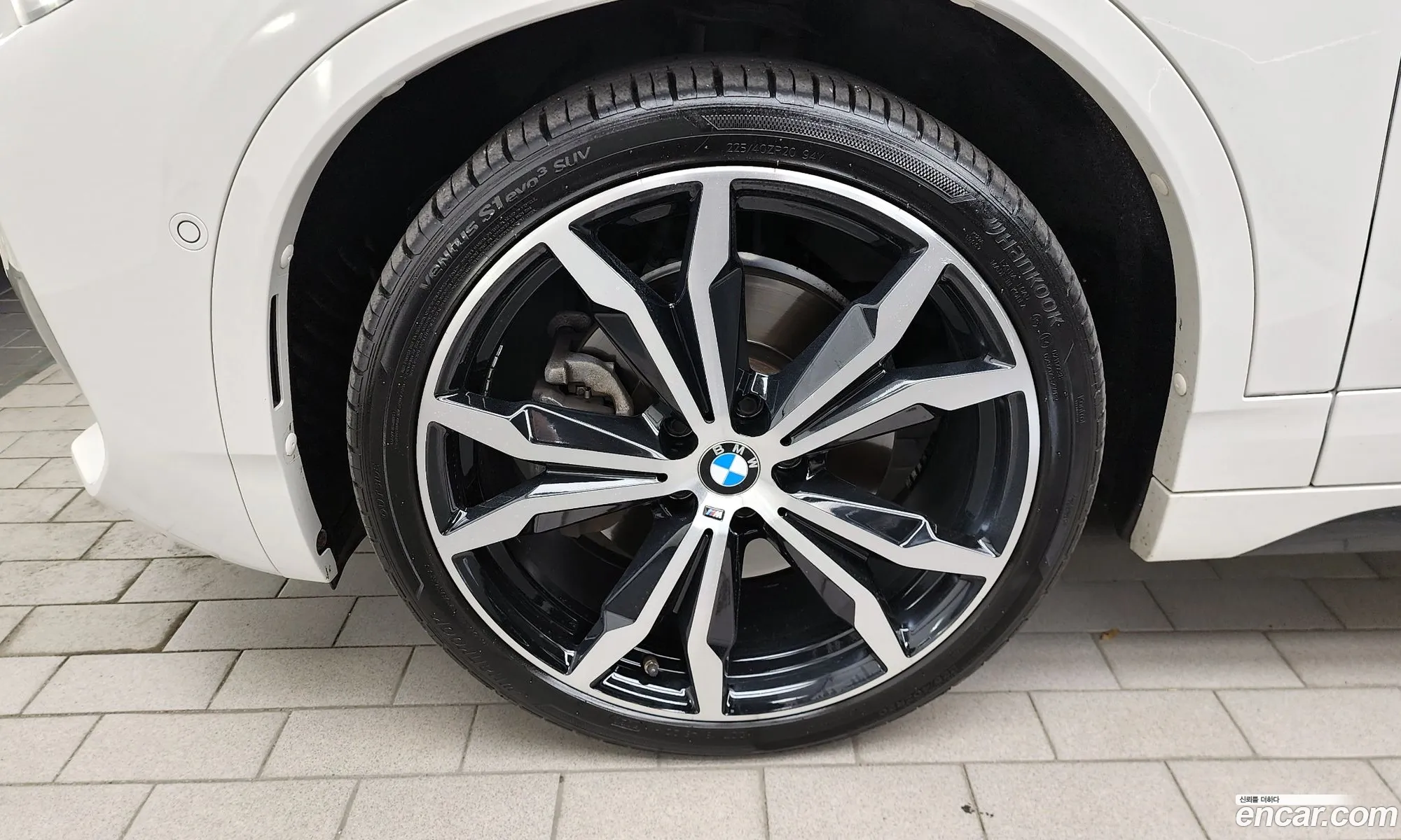 BMW X2 2020 WBA11DF09L5P96767 — 32