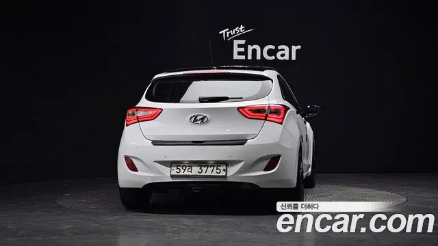 Hyundai i30 2013 — 3