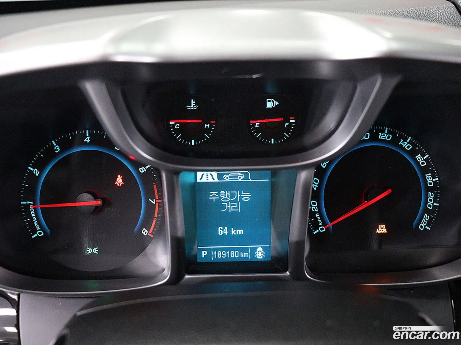 Chevrolet (GM Daewoo) Orlando 2017 — 12