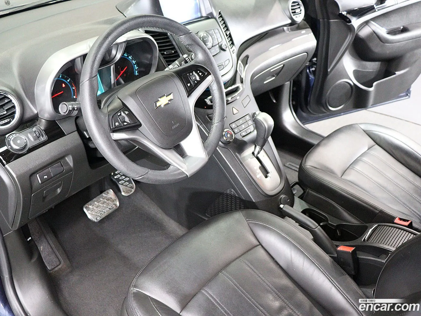 Chevrolet (GM Daewoo) Orlando 2017 — 20