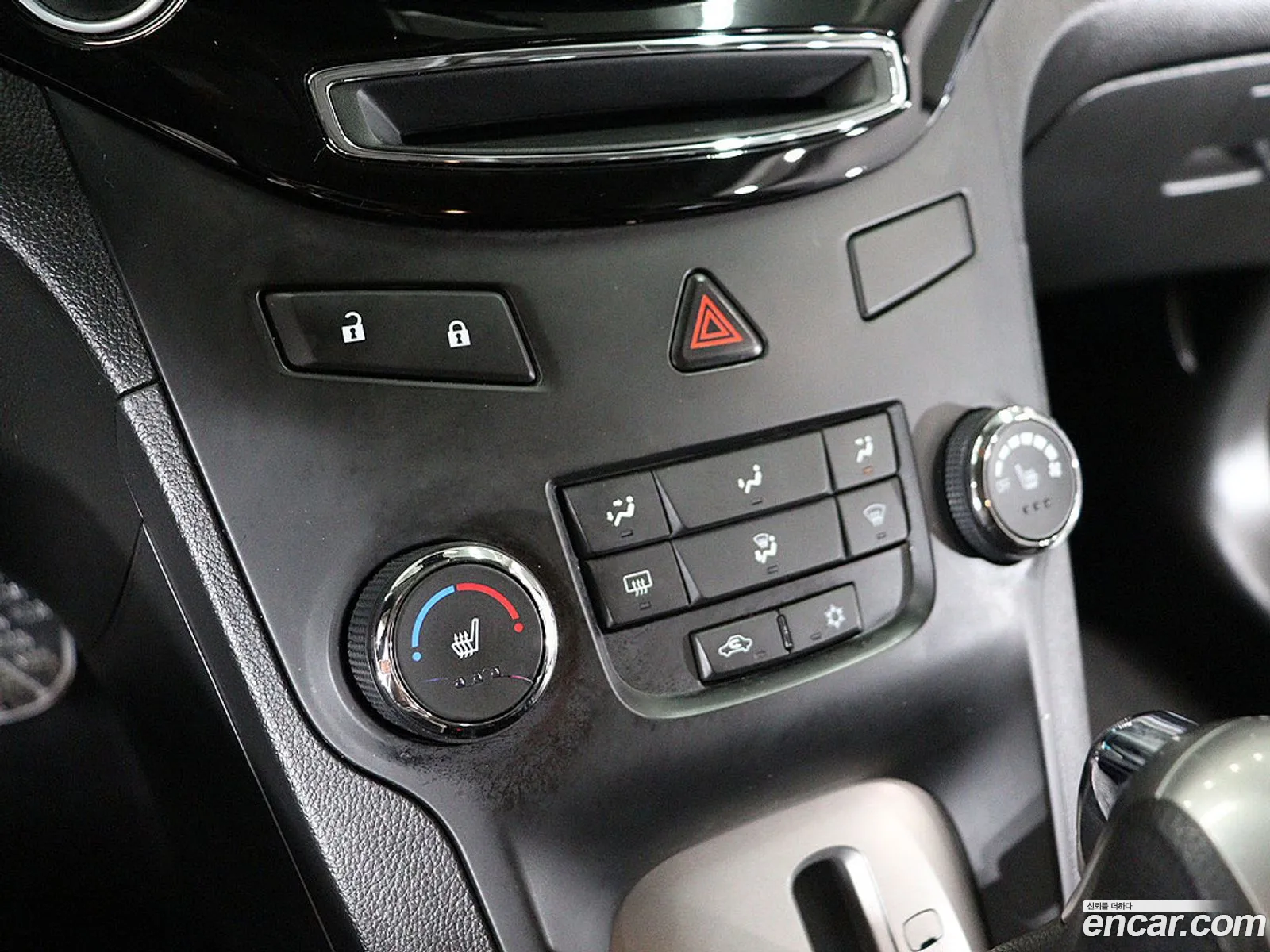 Chevrolet (GM Daewoo) Orlando 2017 — 15