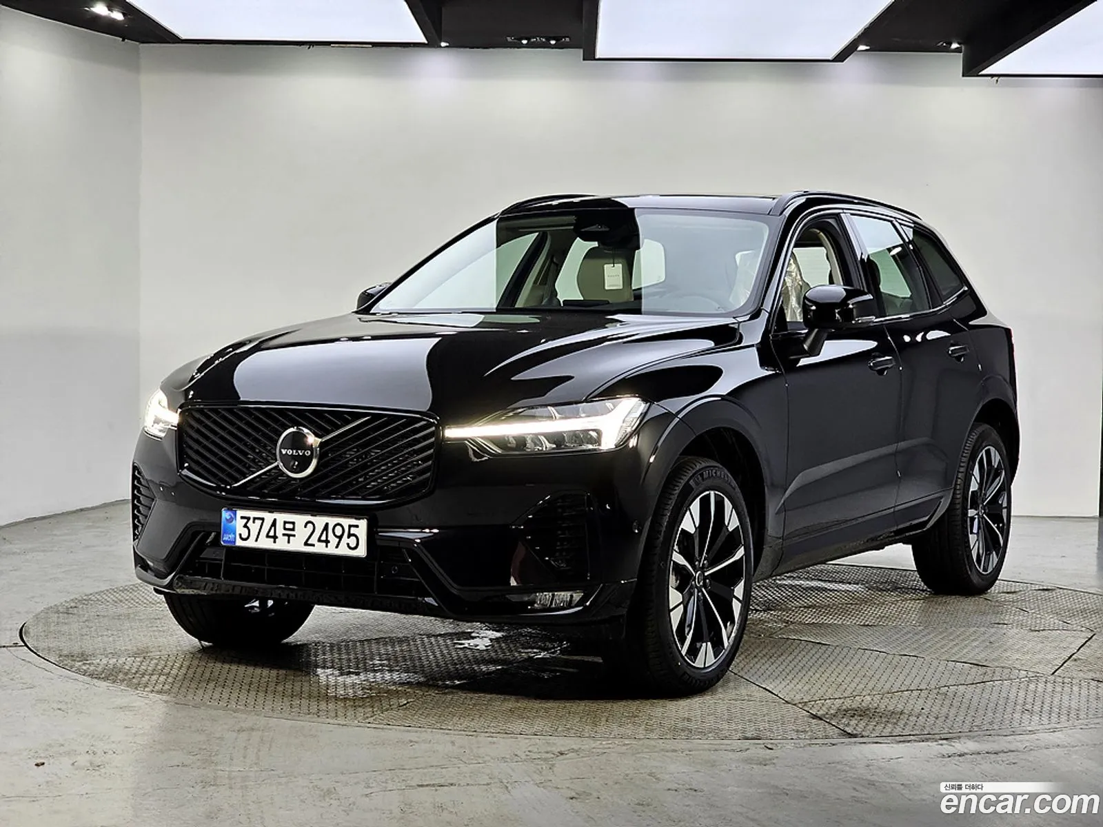 Volvo XC60 2026 — 18