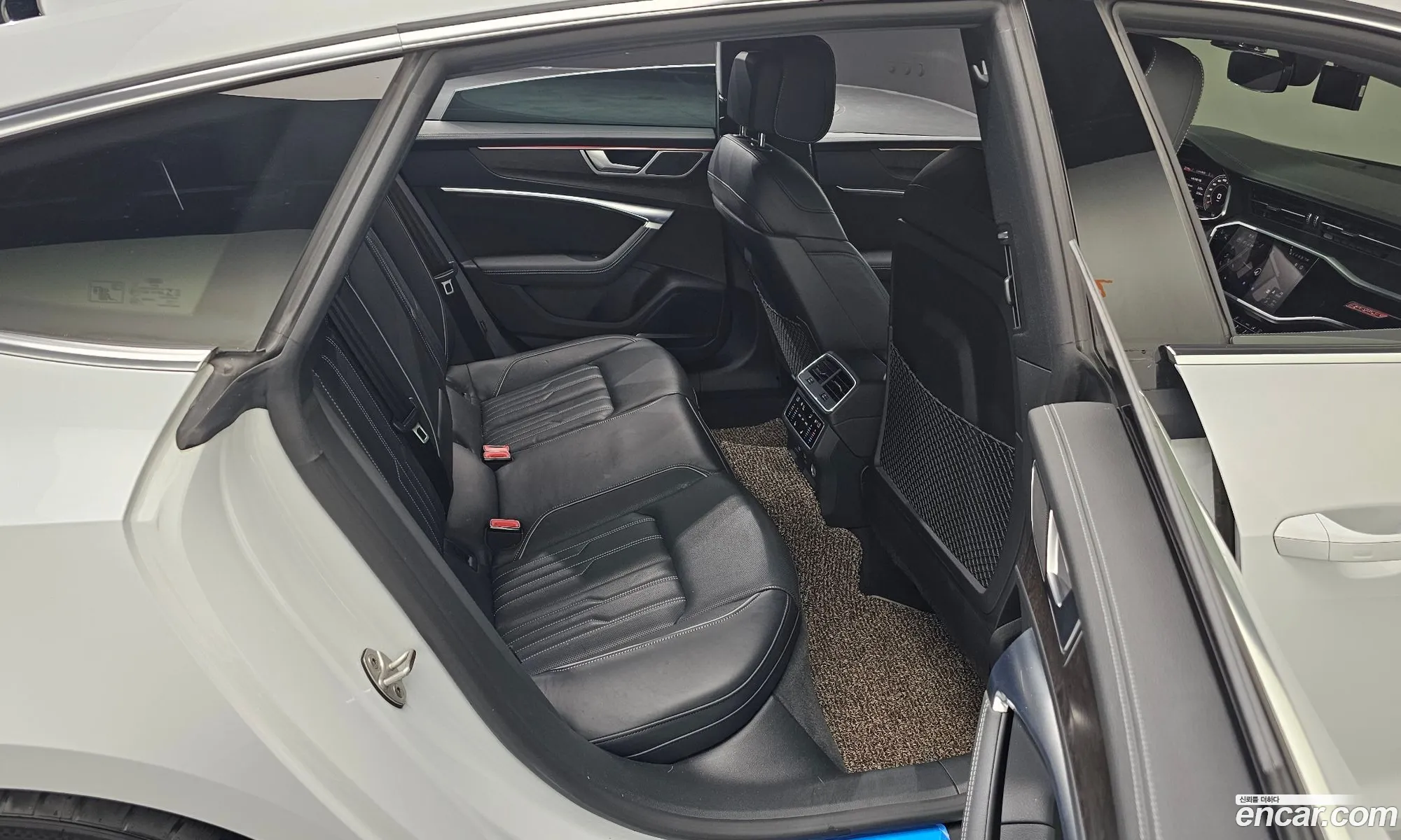 Audi A7 2021 — 13