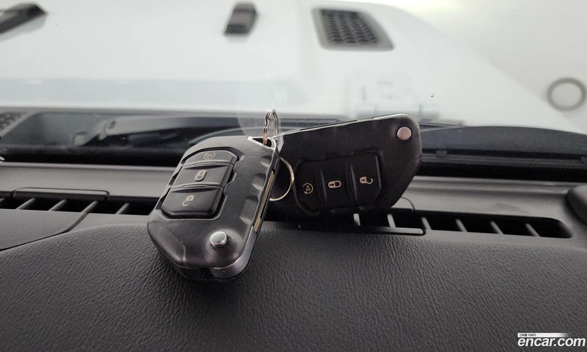 Jeep Wrangler 2020 — 14