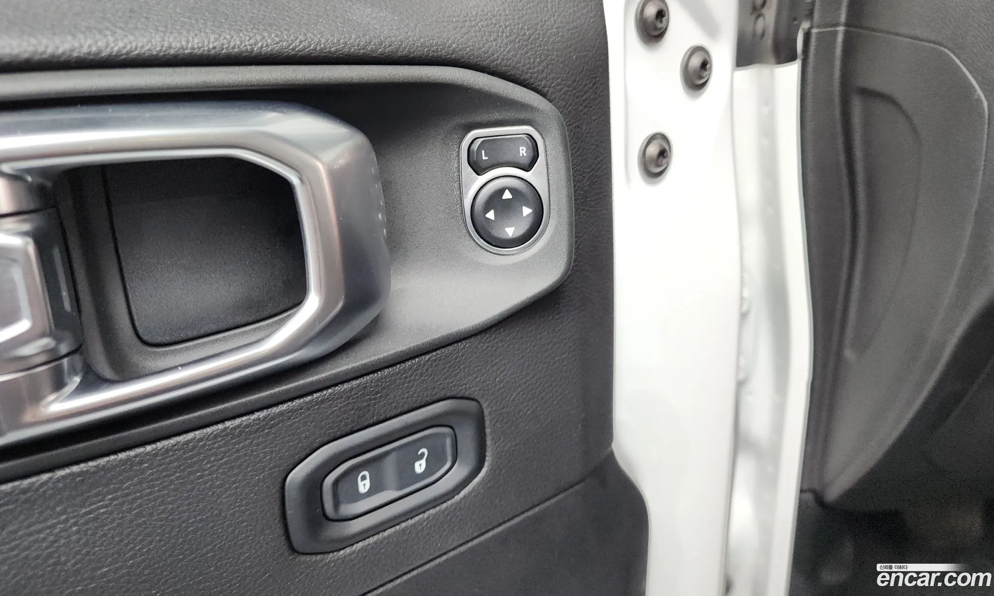 Jeep Wrangler 2020 — 6