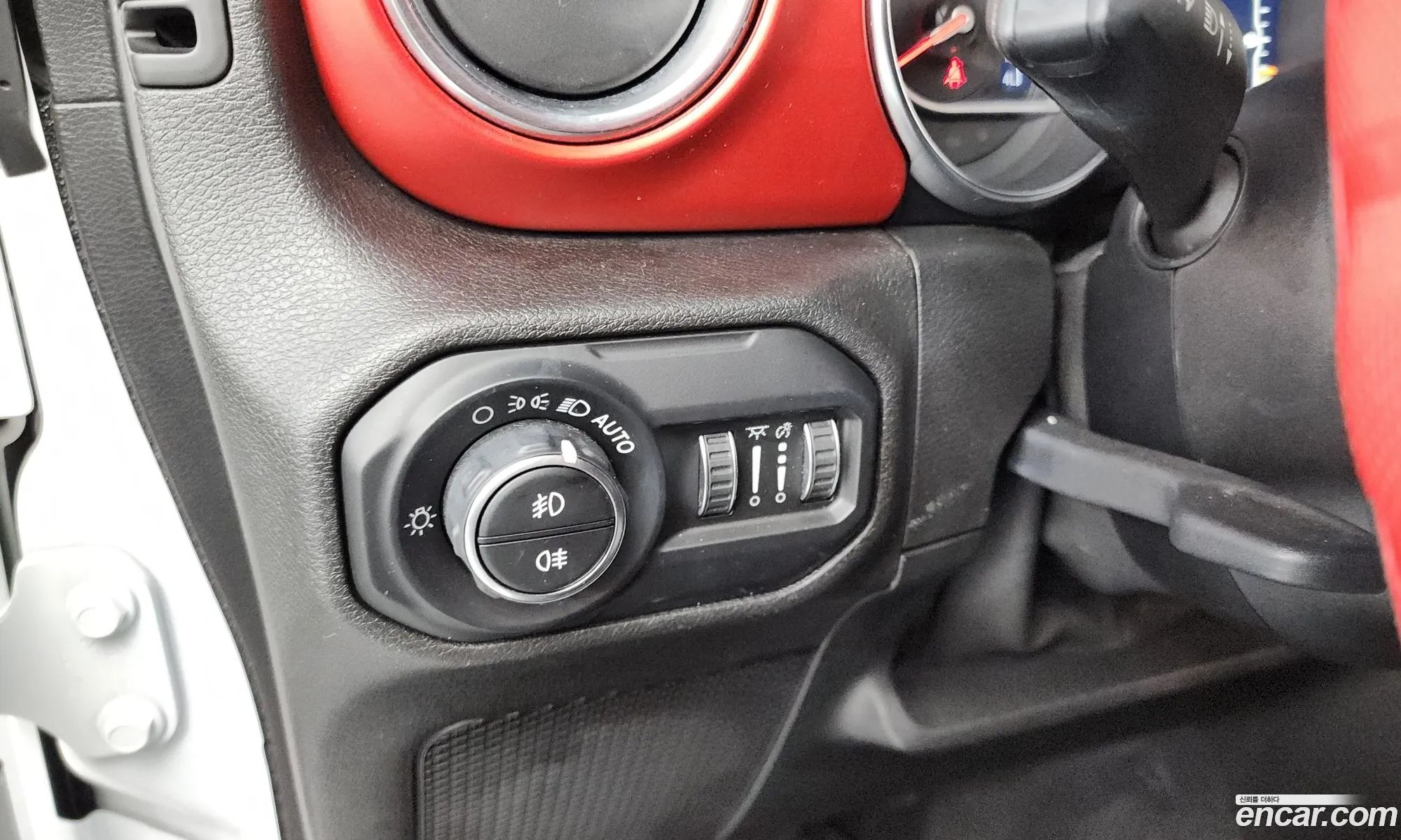 Jeep Wrangler 2020 — 23