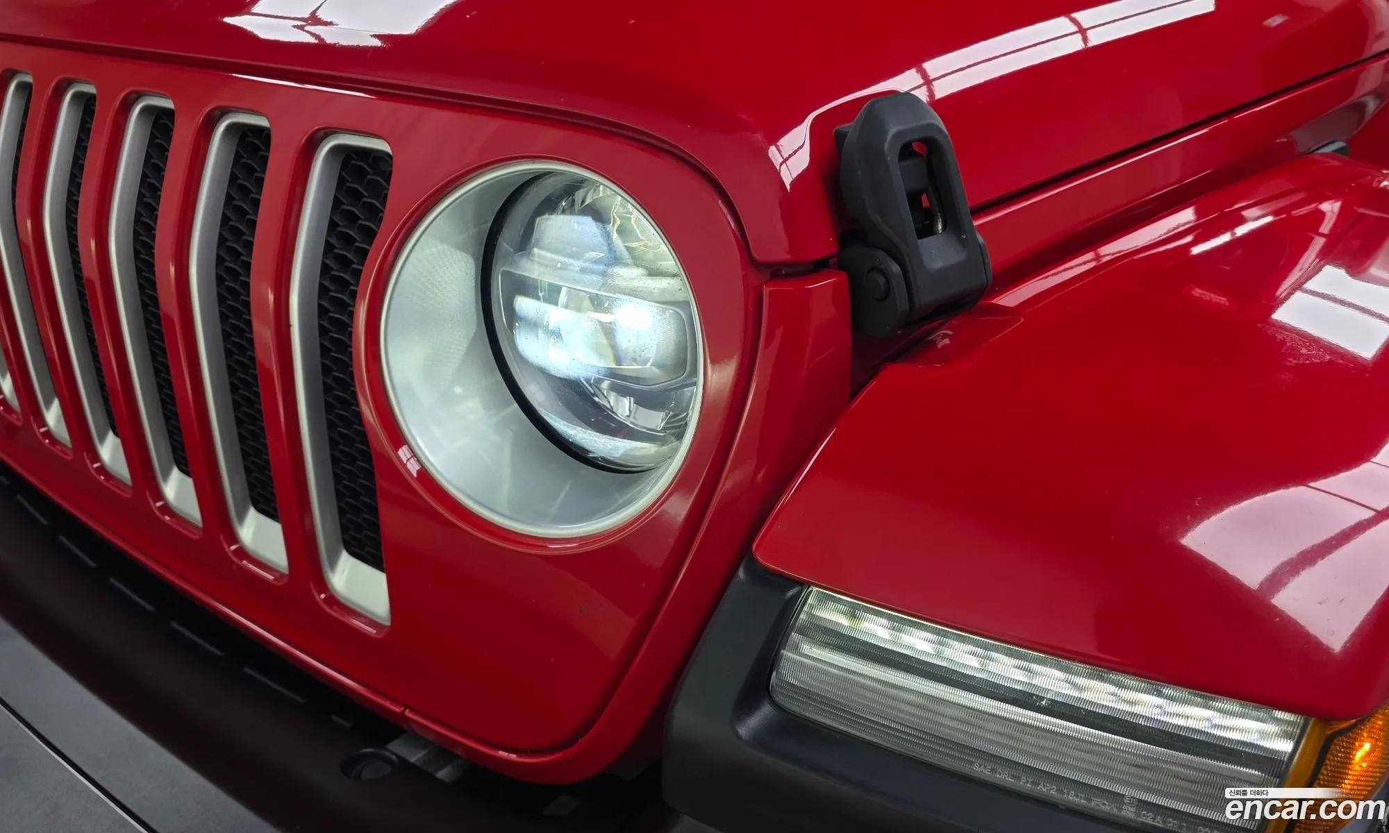 Jeep Wrangler 2021 — 12