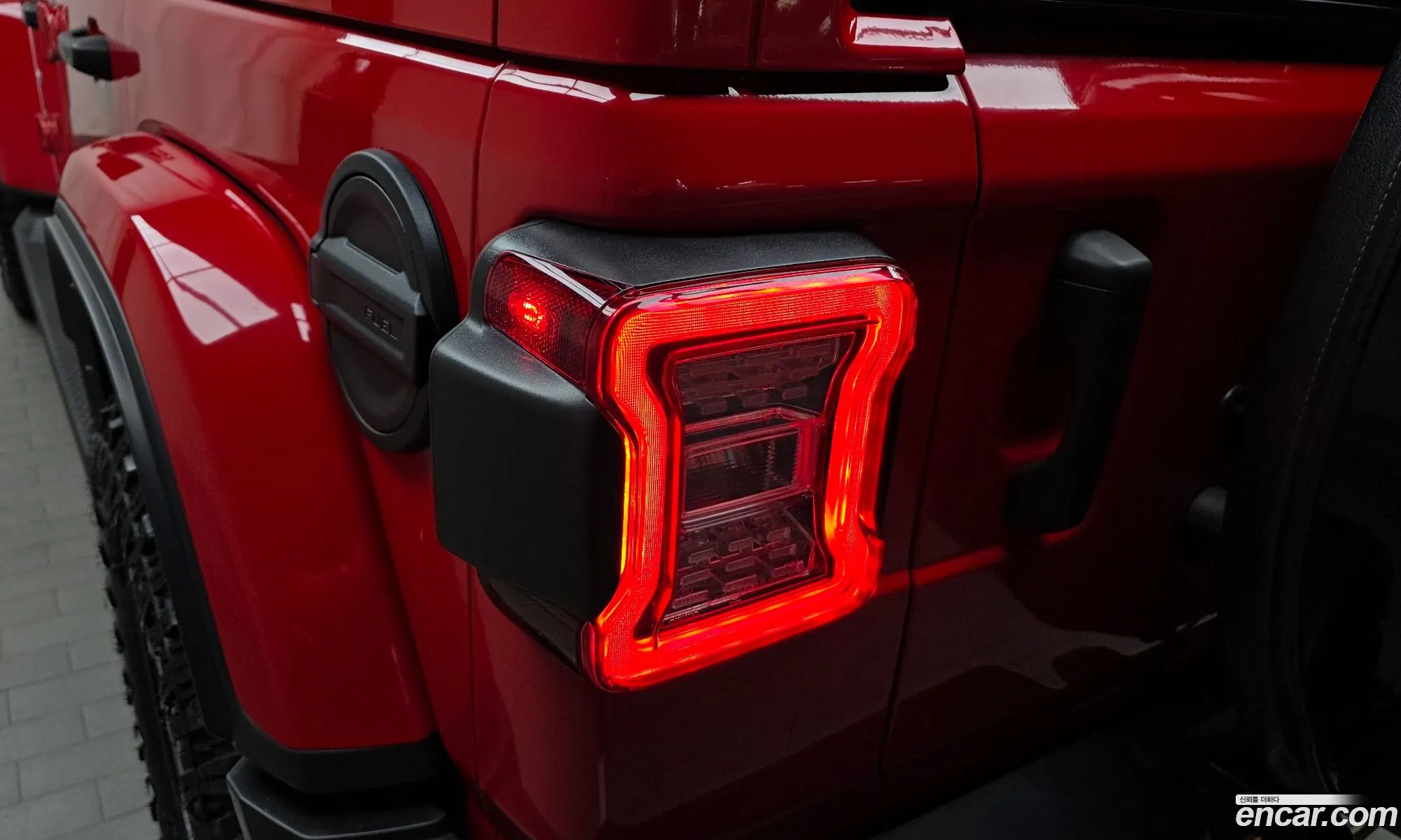 Jeep Wrangler 2021 — 17