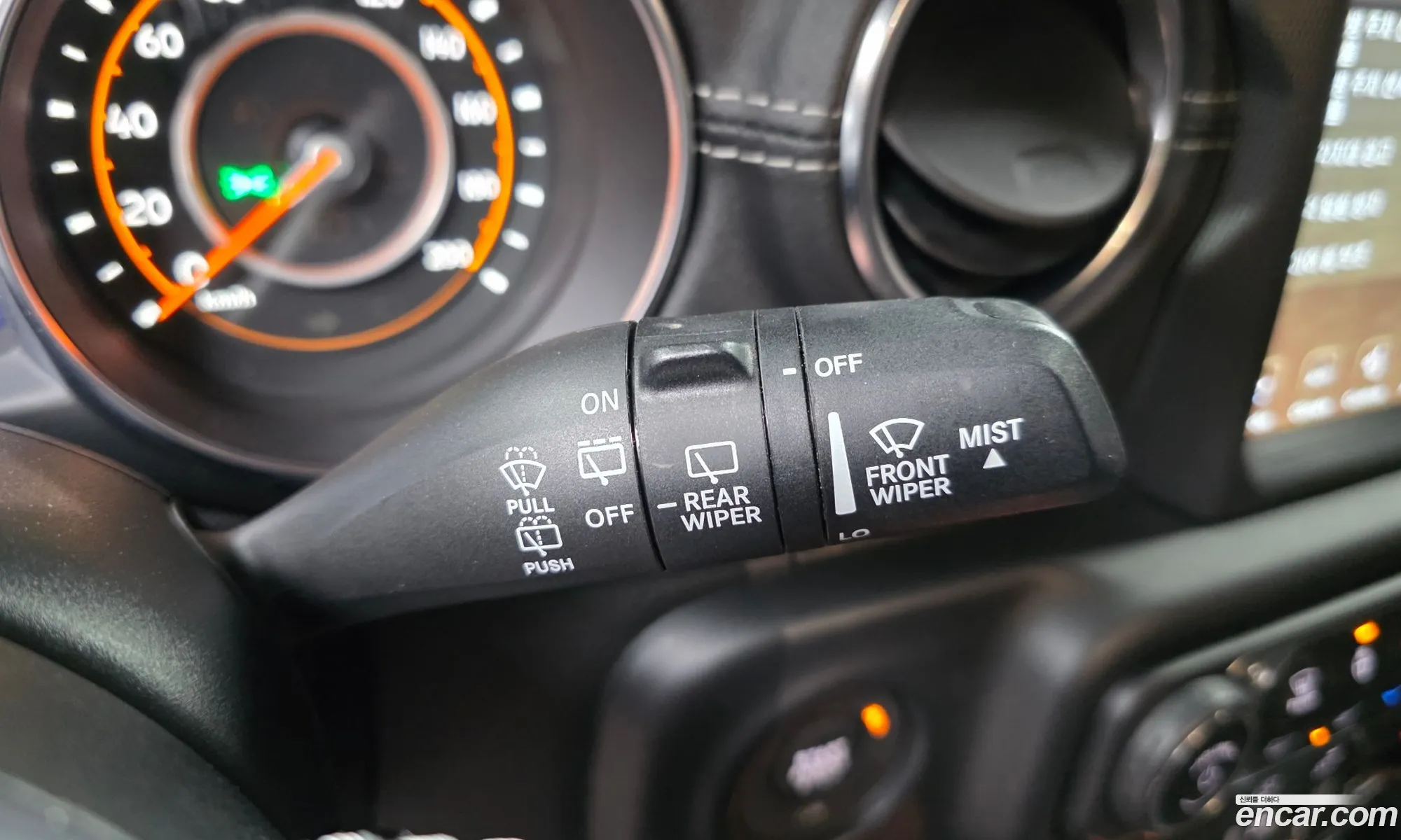Jeep Wrangler 2021 — 10