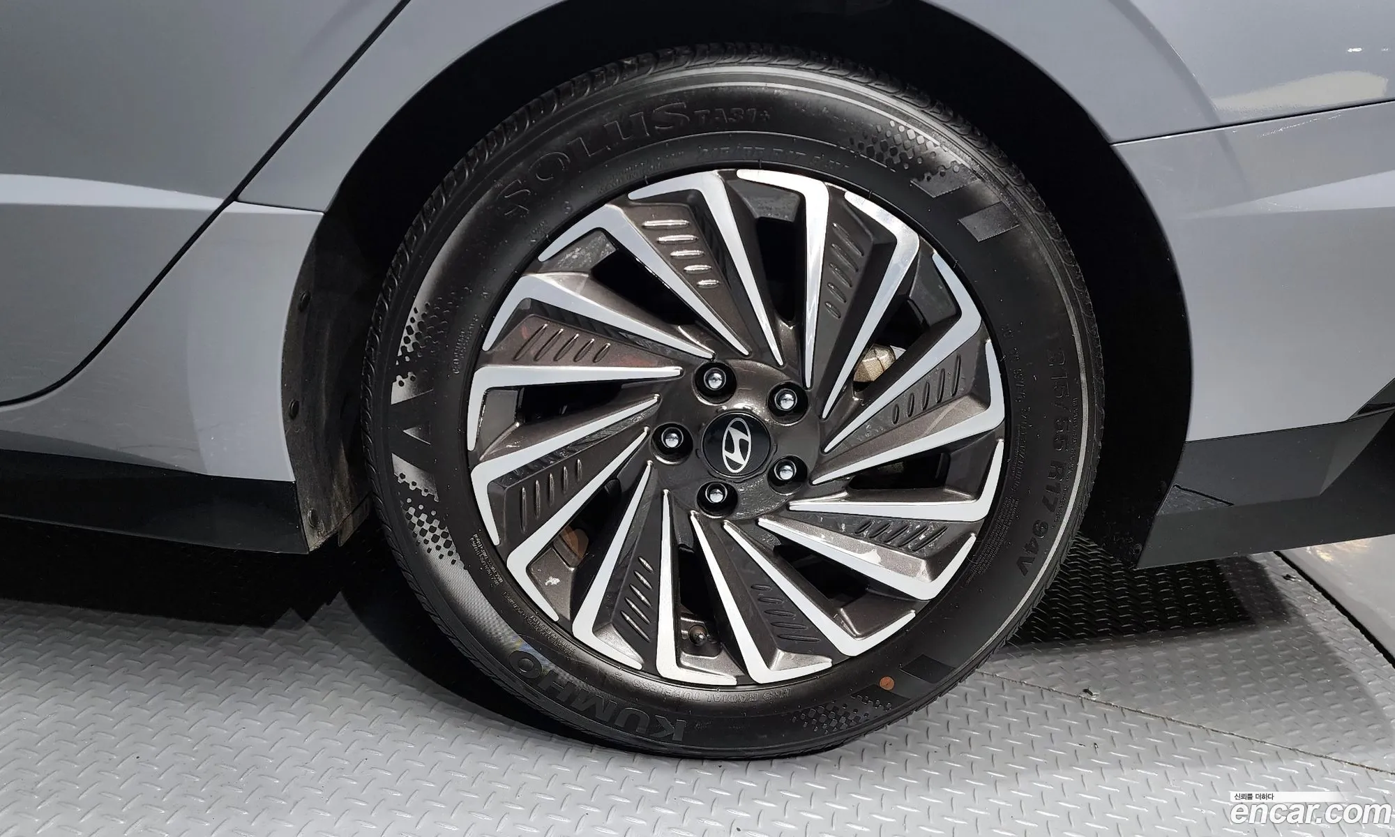 Hyundai Sonata the Edge Hybrid 2024 — 19