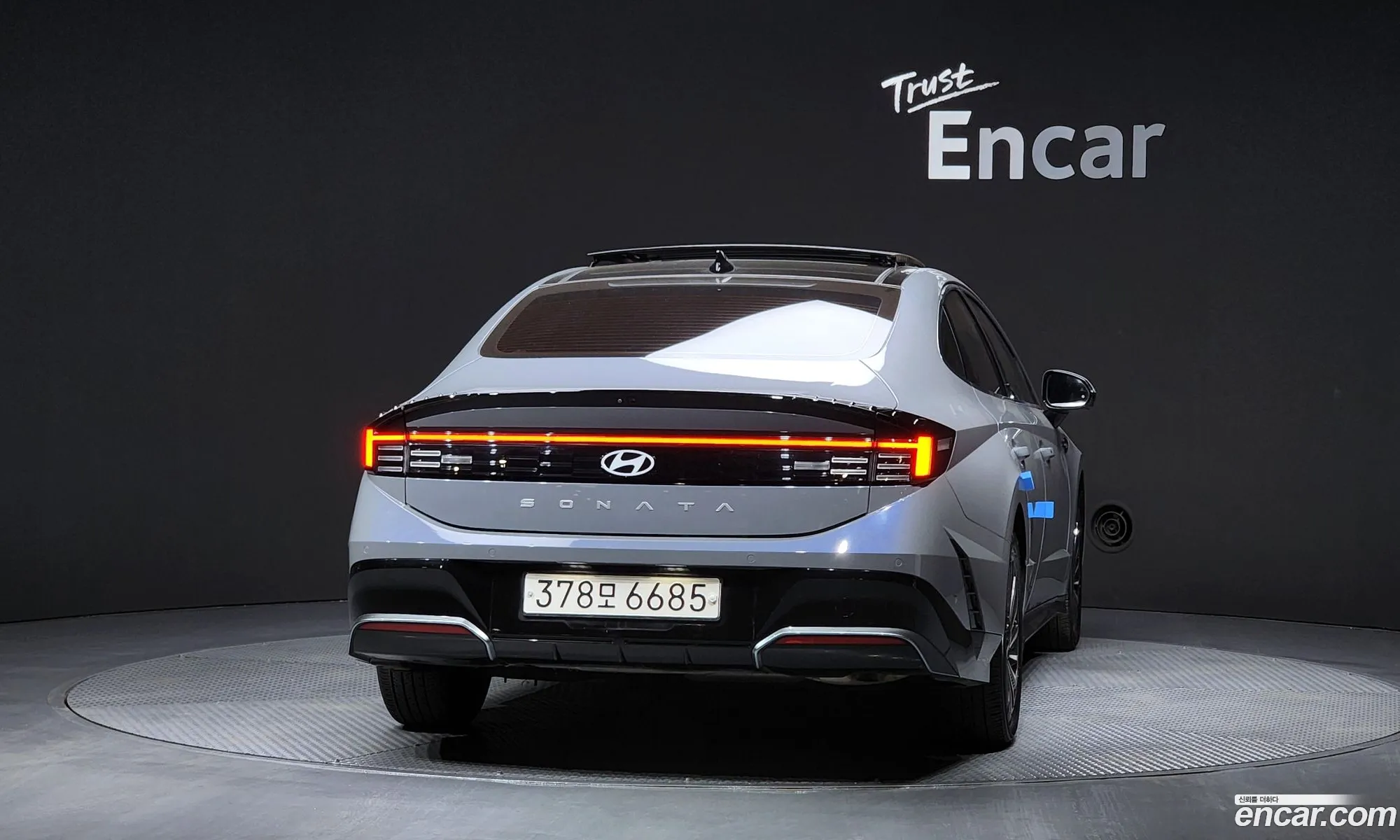 Hyundai Sonata the Edge Hybrid 2024 — 29