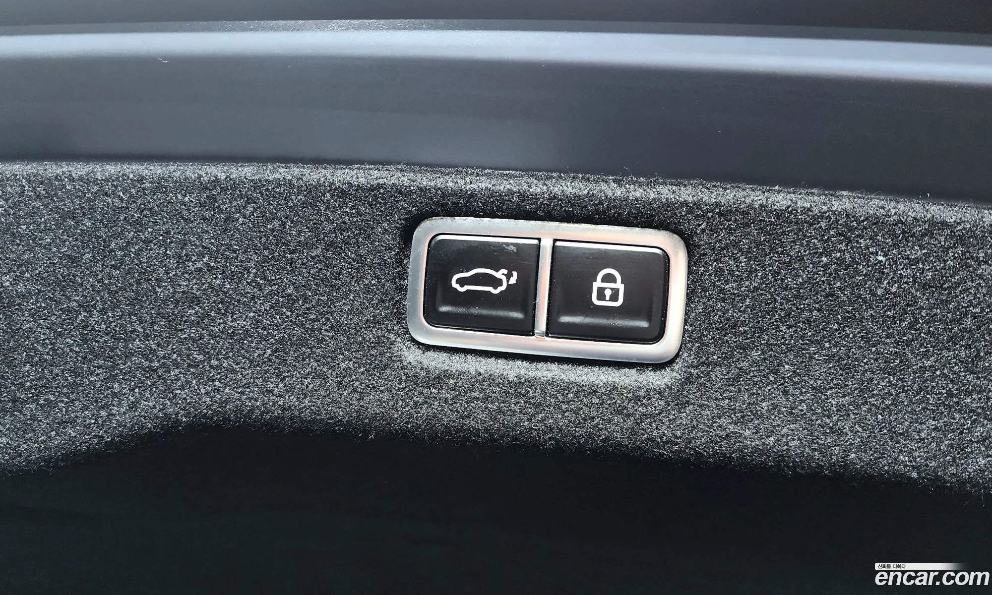 Hyundai Sonata the Edge Hybrid 2024 — 10