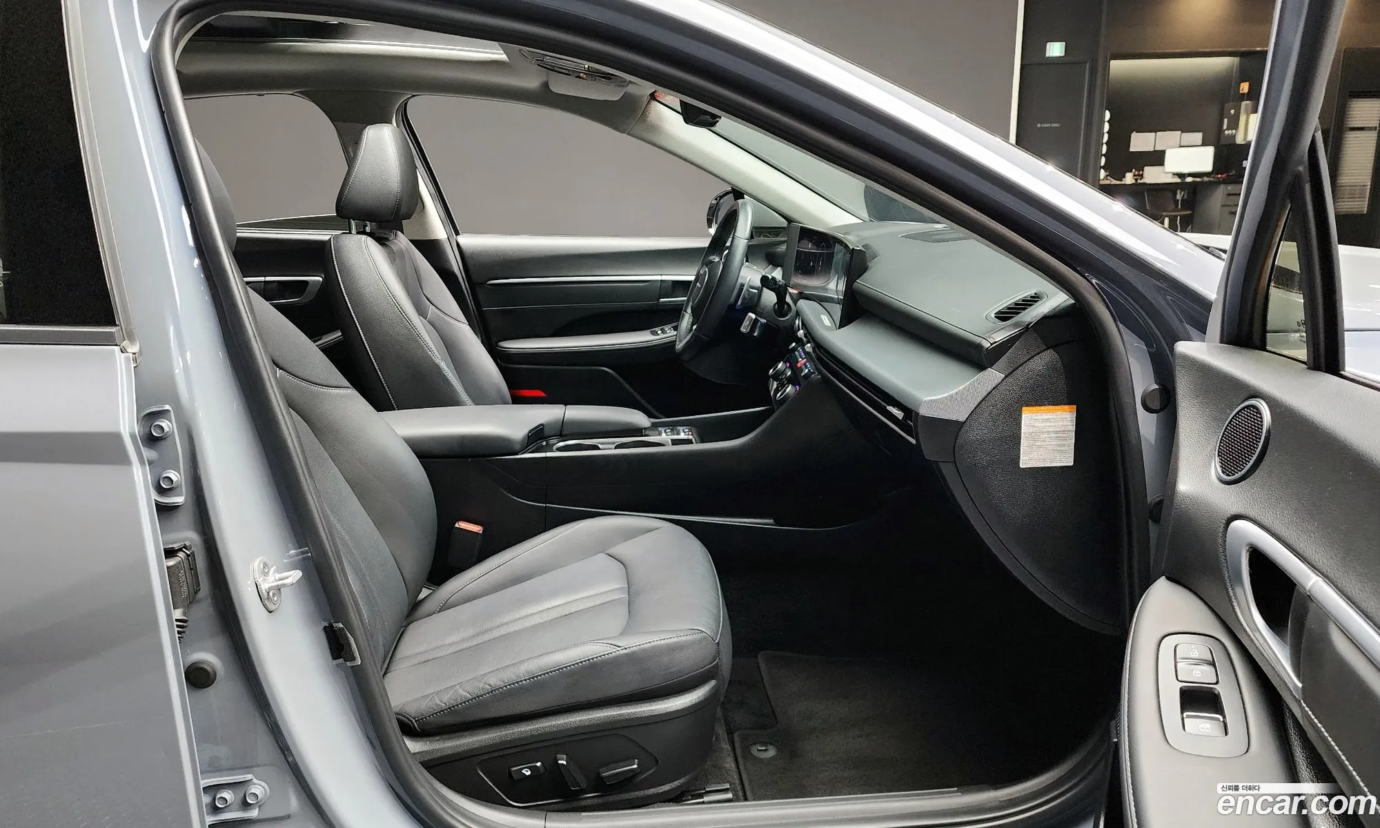 Hyundai Sonata the Edge Hybrid 2024 — 25