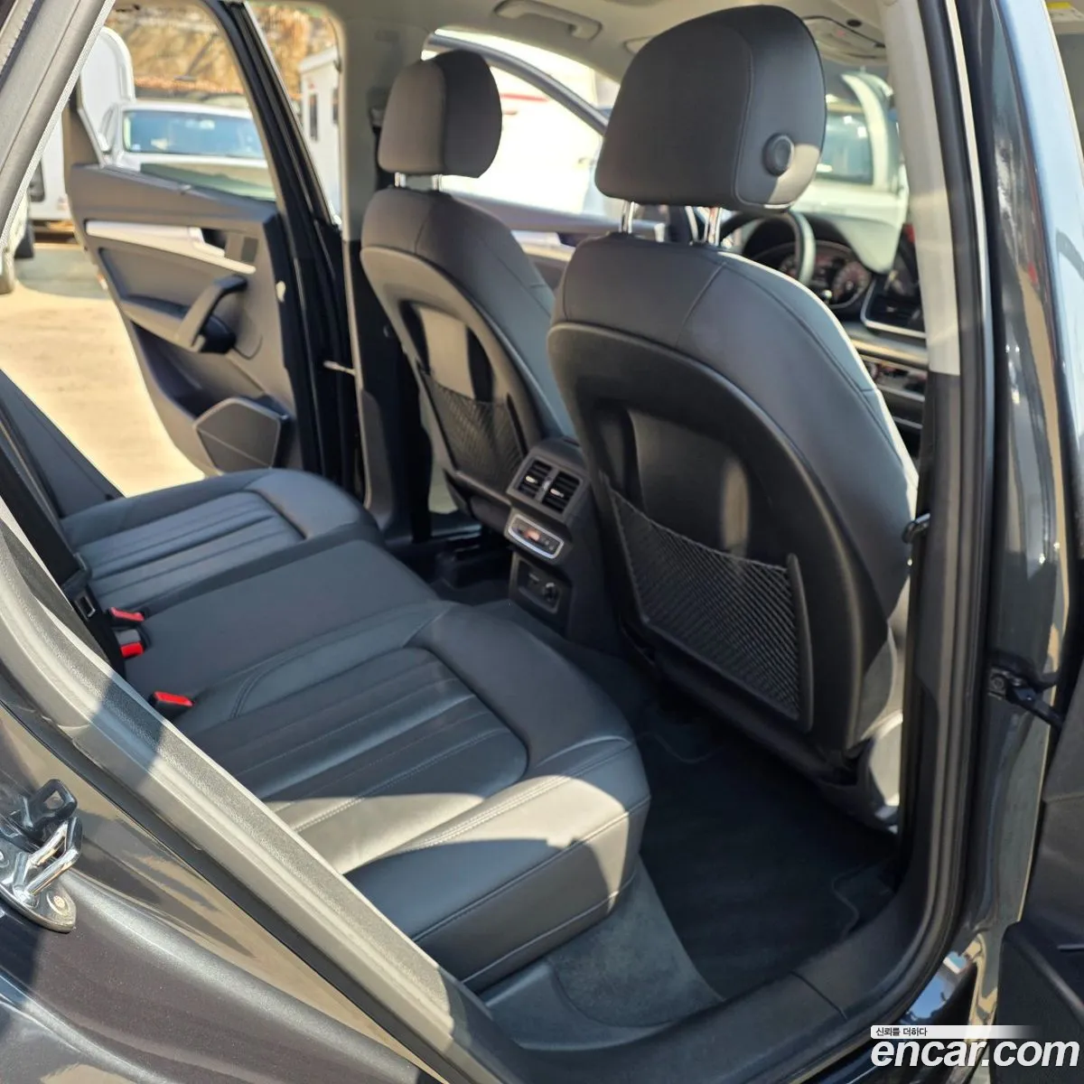 Audi Q5 2022 — 12