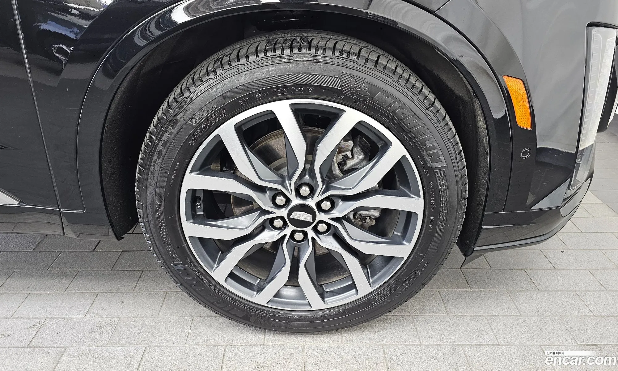 Cadillac XT6 2021 1GYFP9RS0MZ193101 — 30