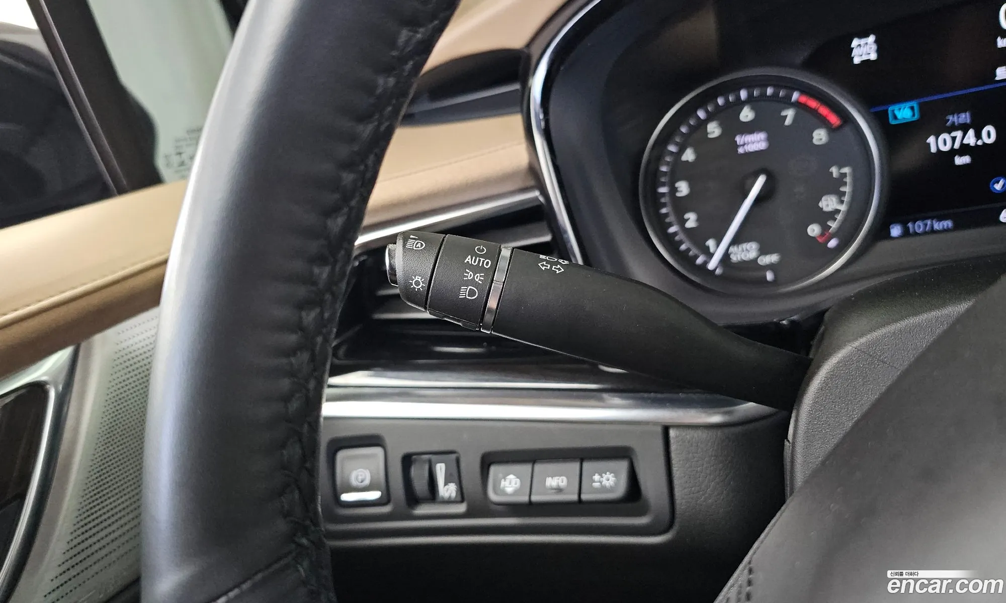 Cadillac XT6 2021 1GYFP9RS0MZ193101 — 32
