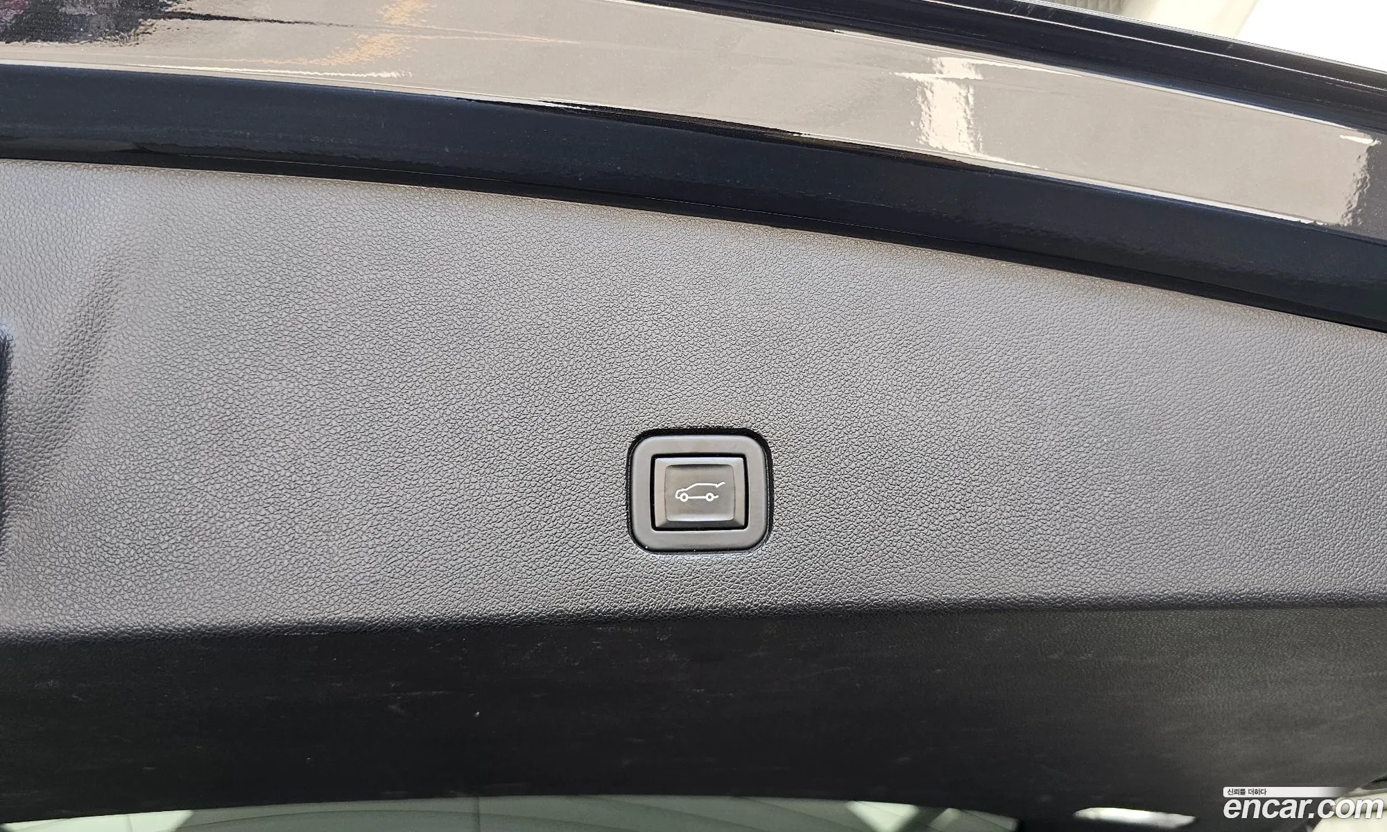 Cadillac XT6 2021 1GYFP9RS0MZ193101 — 16