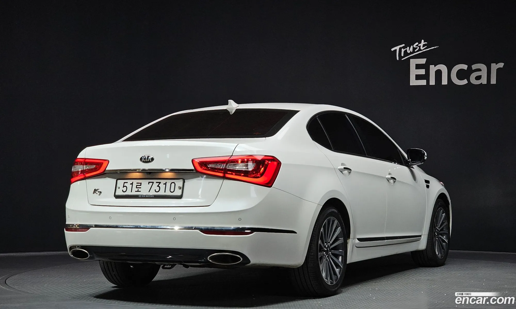 Kia K7 2014 — 10