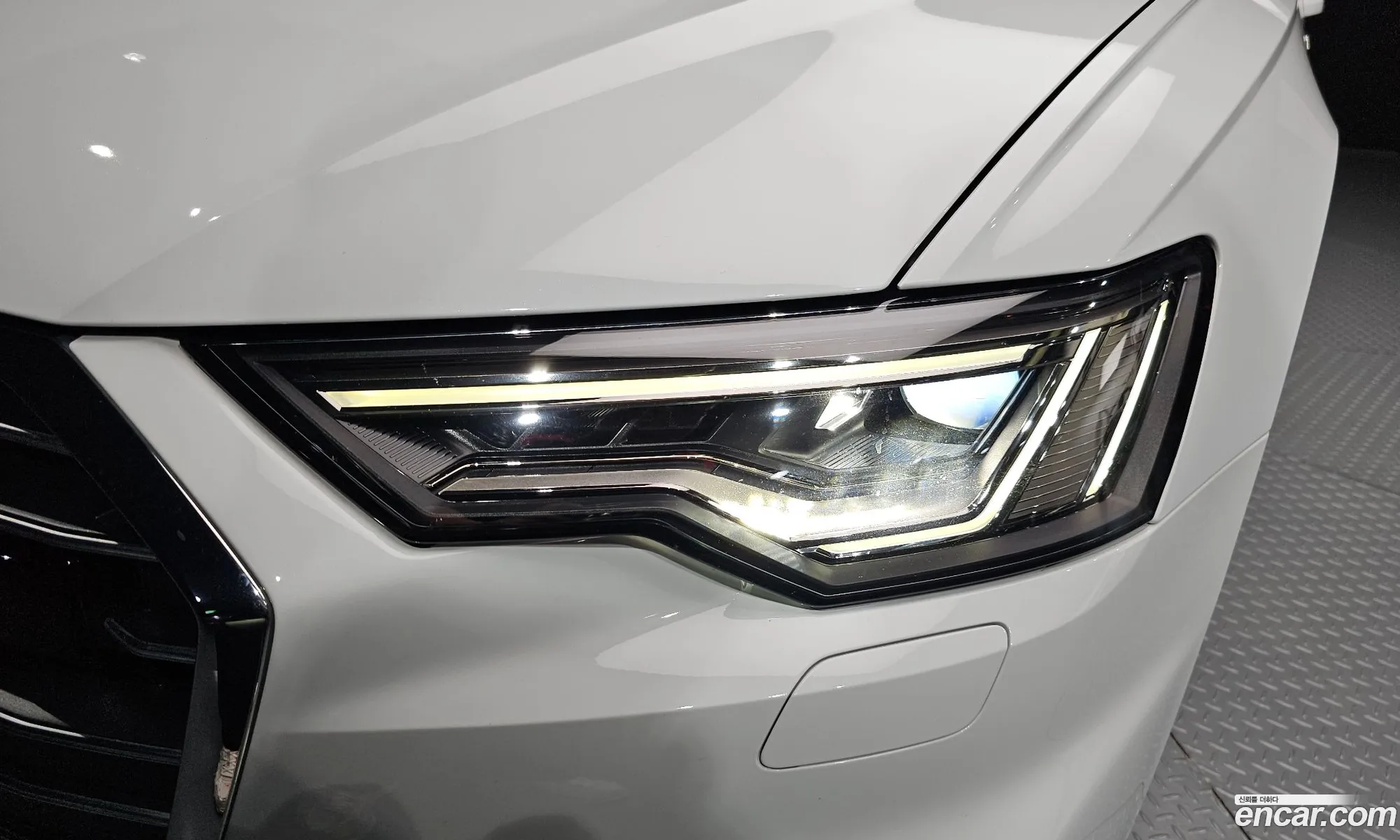 Audi A6 2020 WAUZZZF21LN026394 — 26