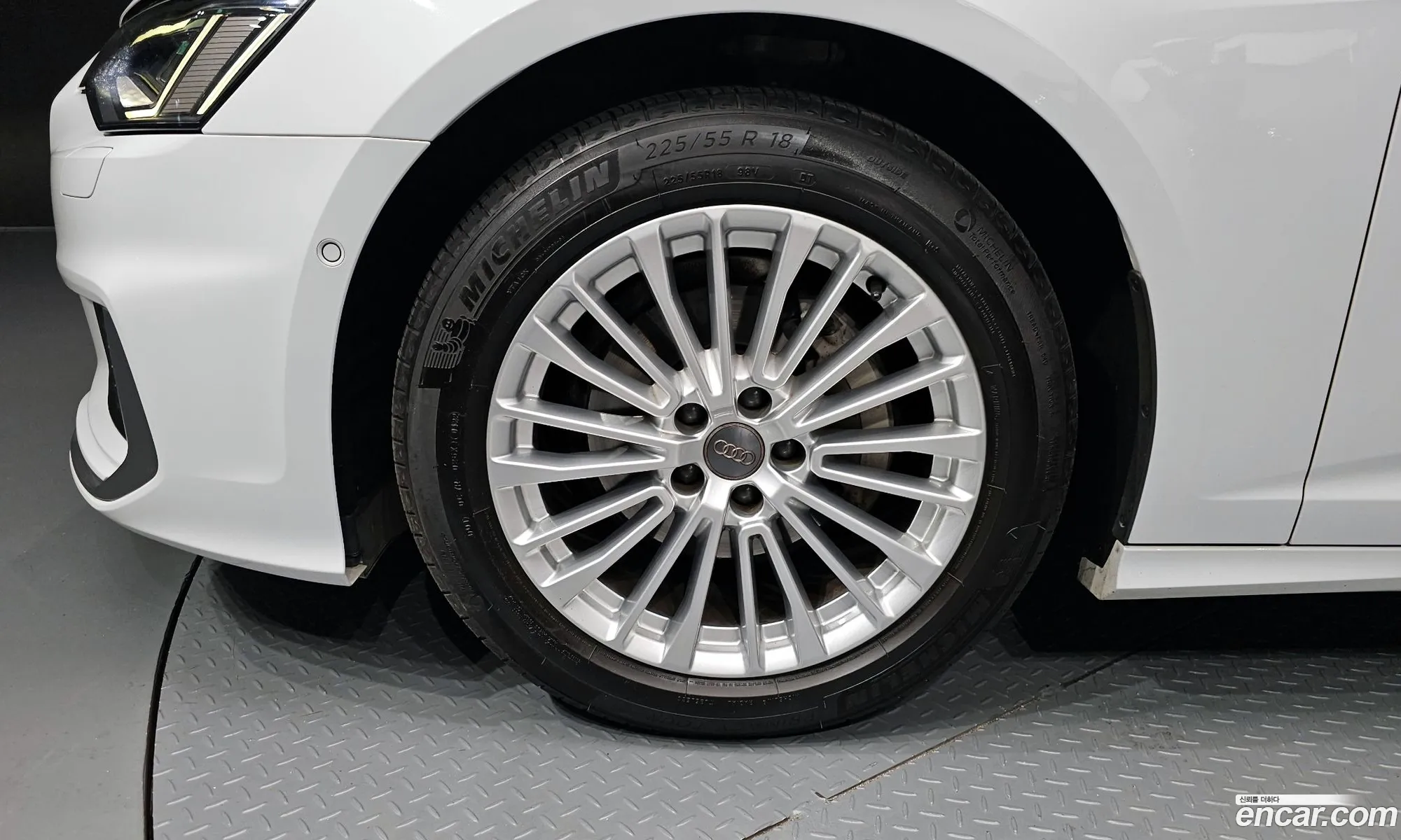 Audi A6 2020 WAUZZZF21LN026394 — 18
