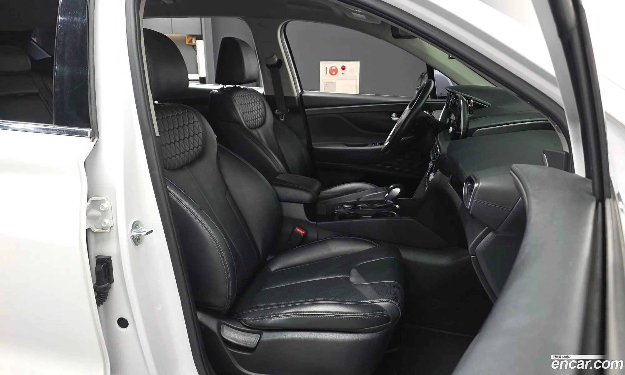 Hyundai Santa Fe TM 2018 — 16