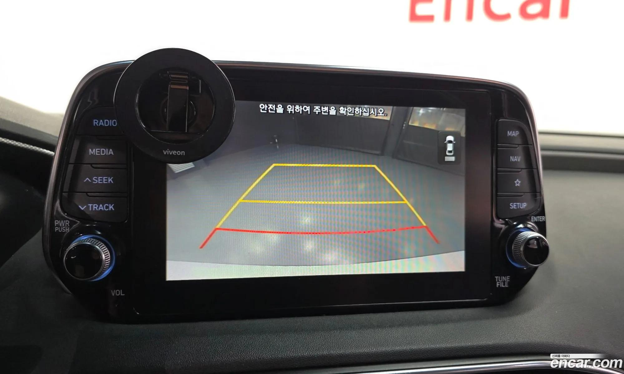 Hyundai Santa Fe TM 2018 — 18