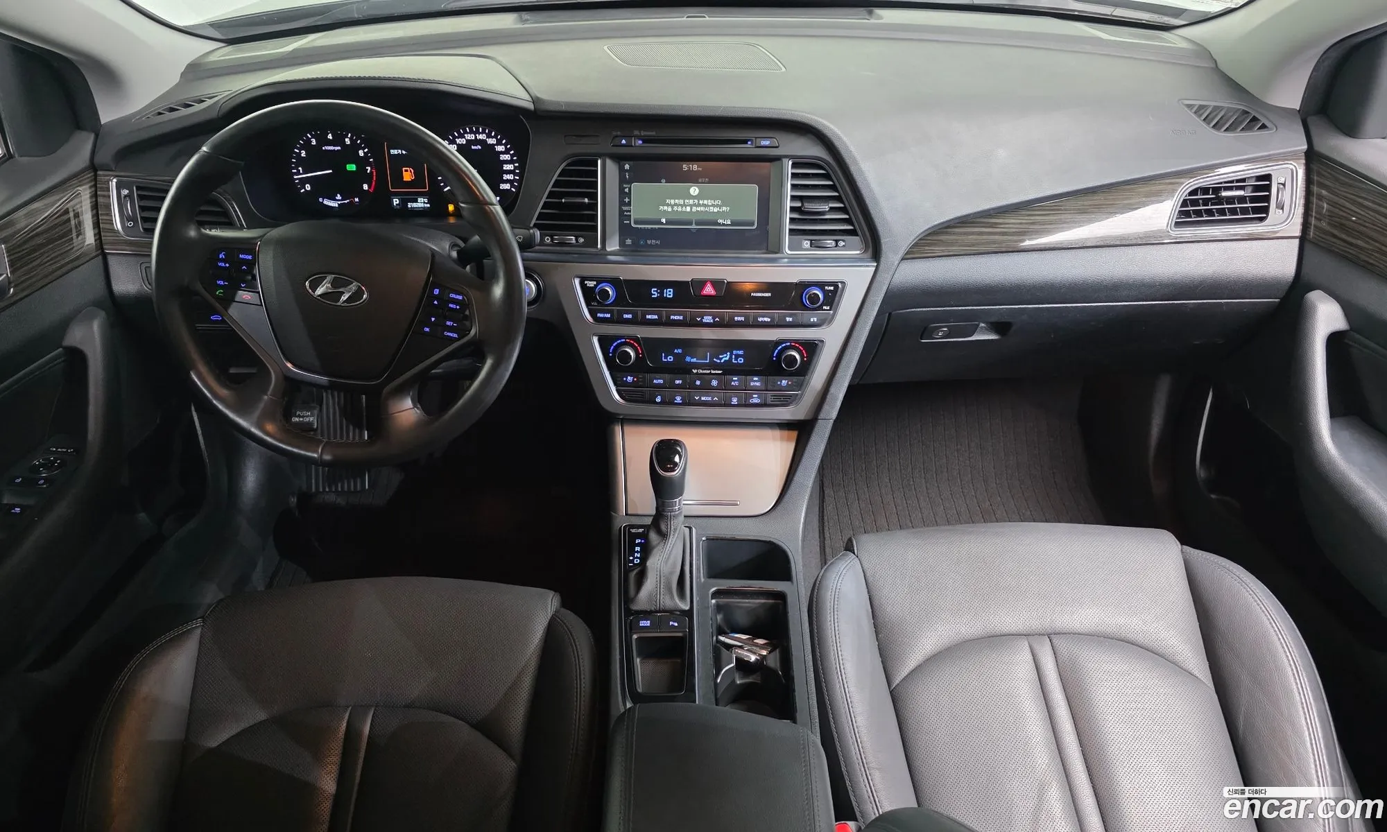 Hyundai LF Sonata 2014 — 20