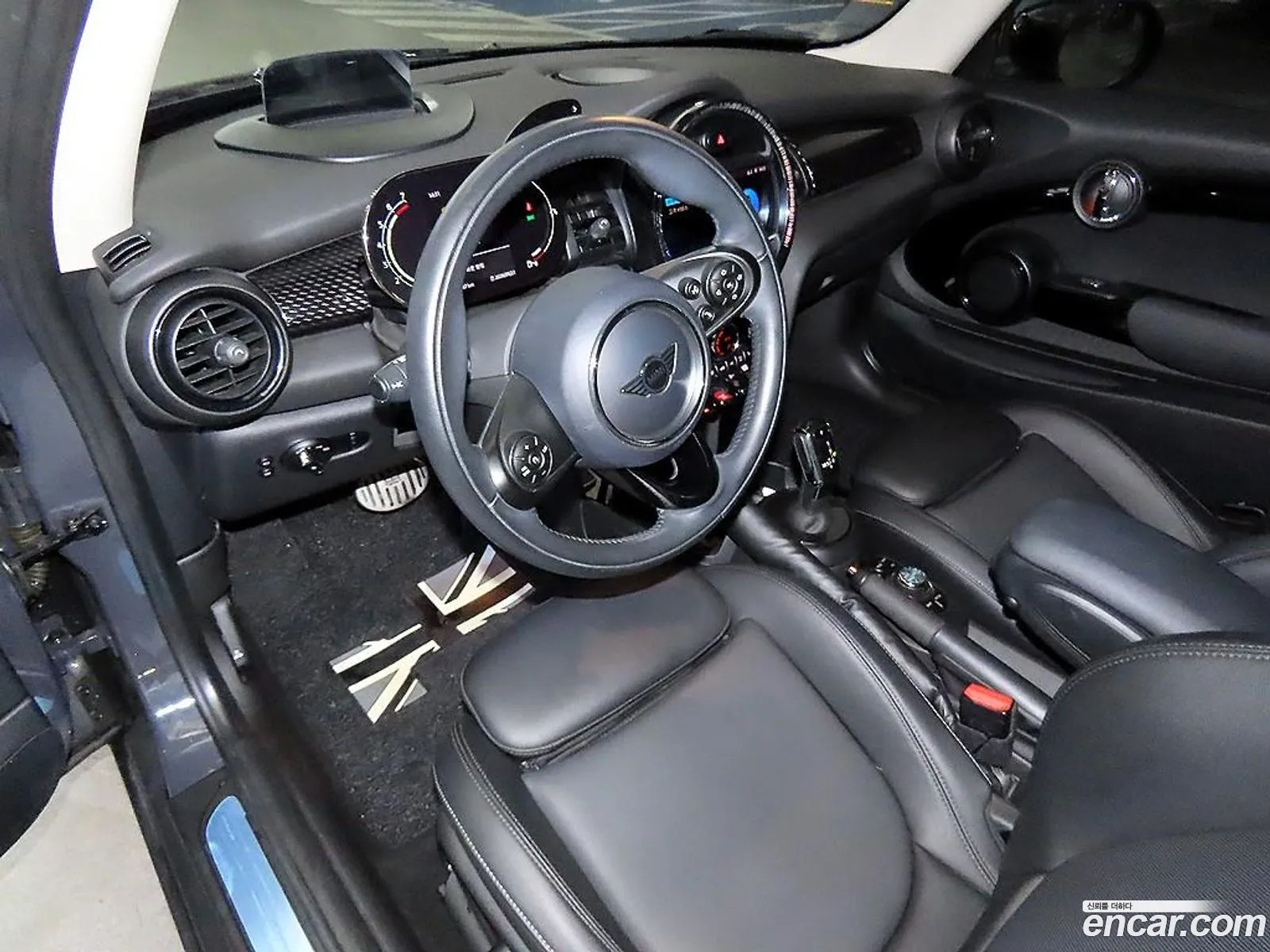 Mini Cooper S 2020 — 19